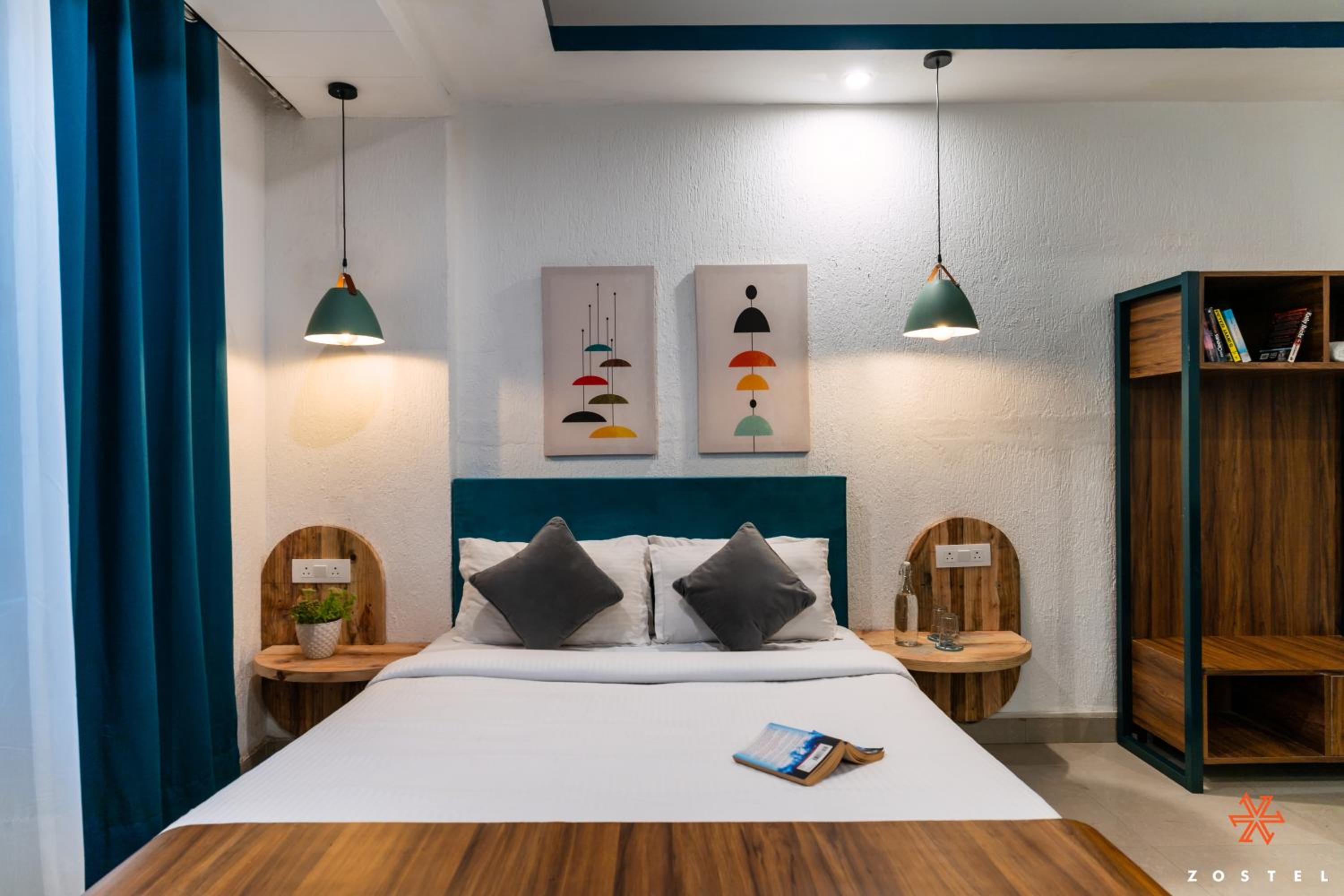 Deluxe Private Room (without balcony) - Photo 2
