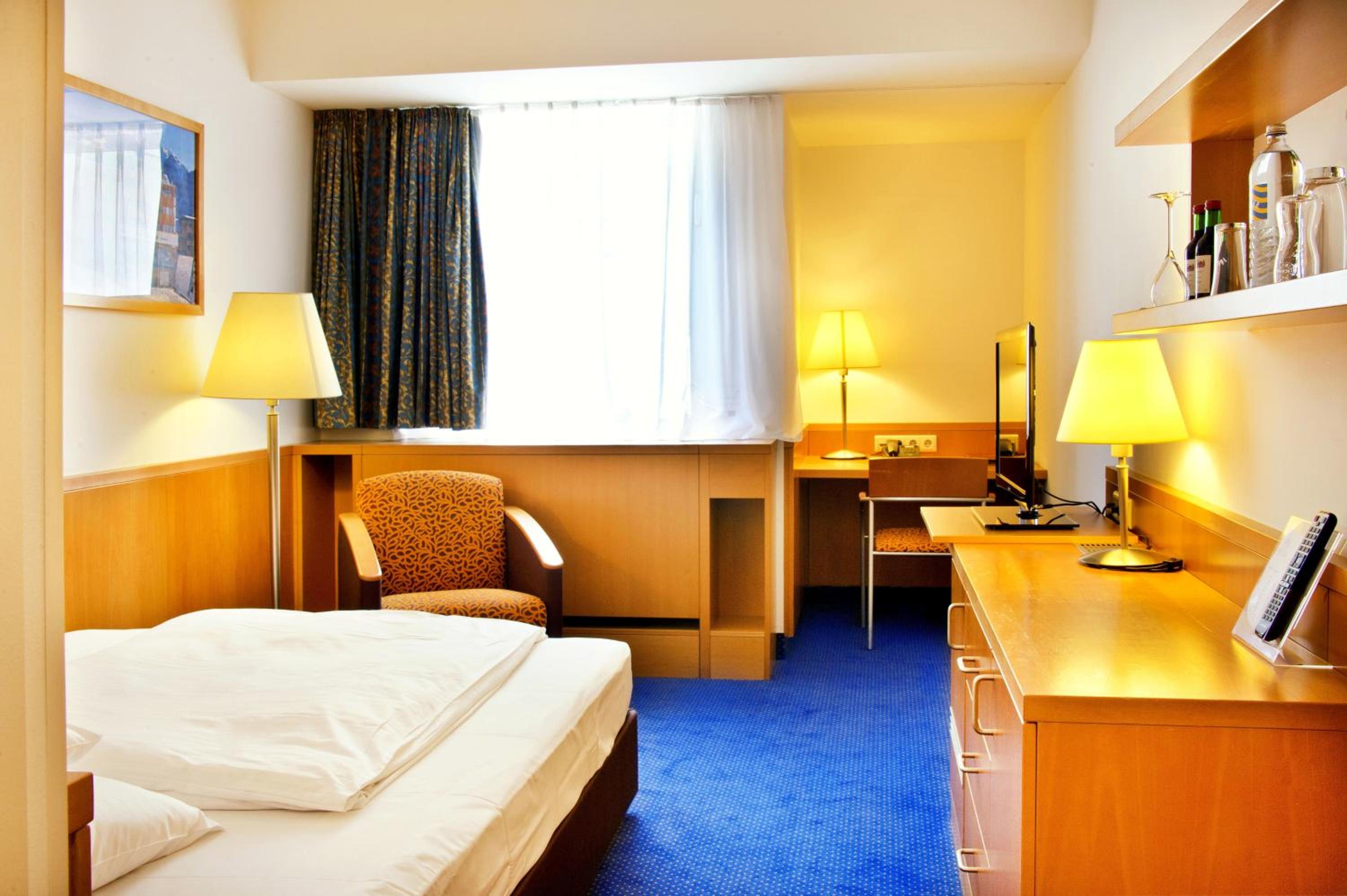 Single Room photo 1