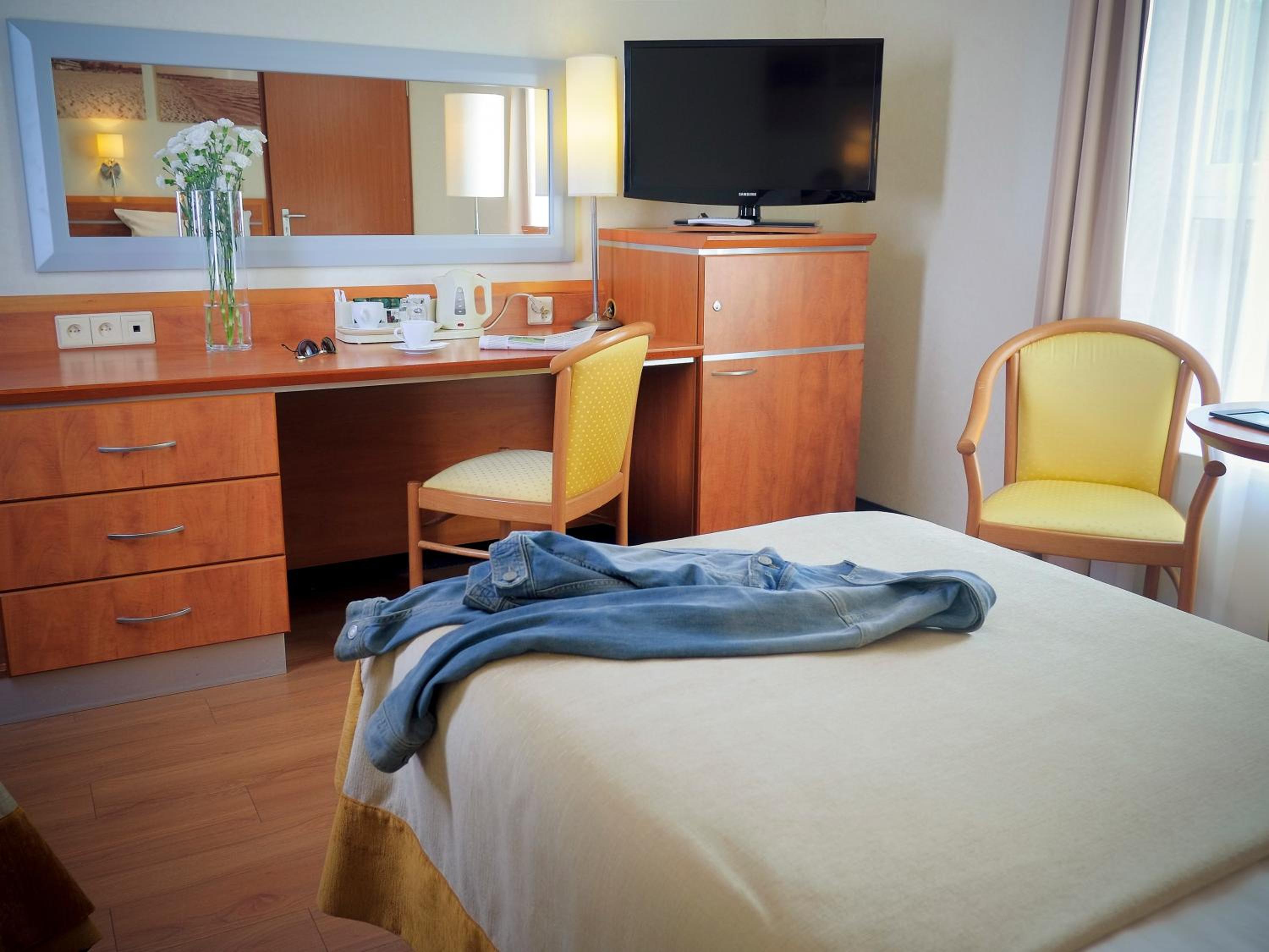 Double Room - Photo 2