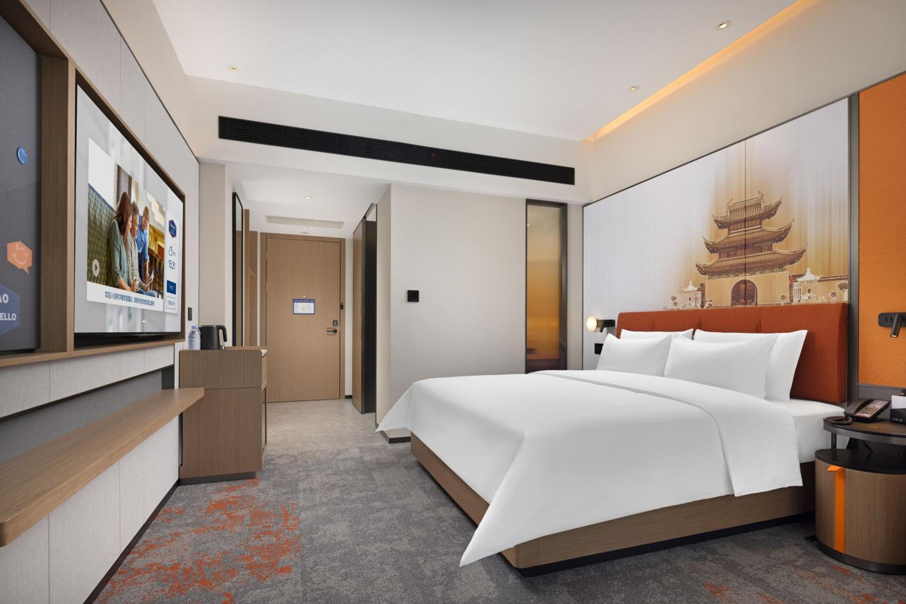 Deluxe King Room photo 3