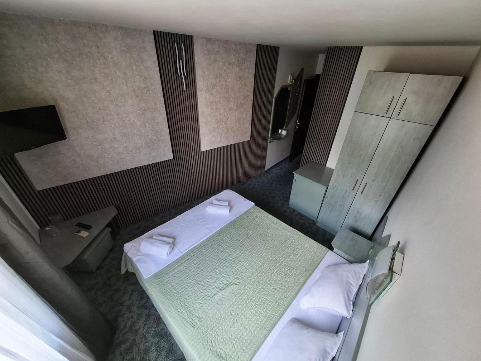Standard Double Room photo 2