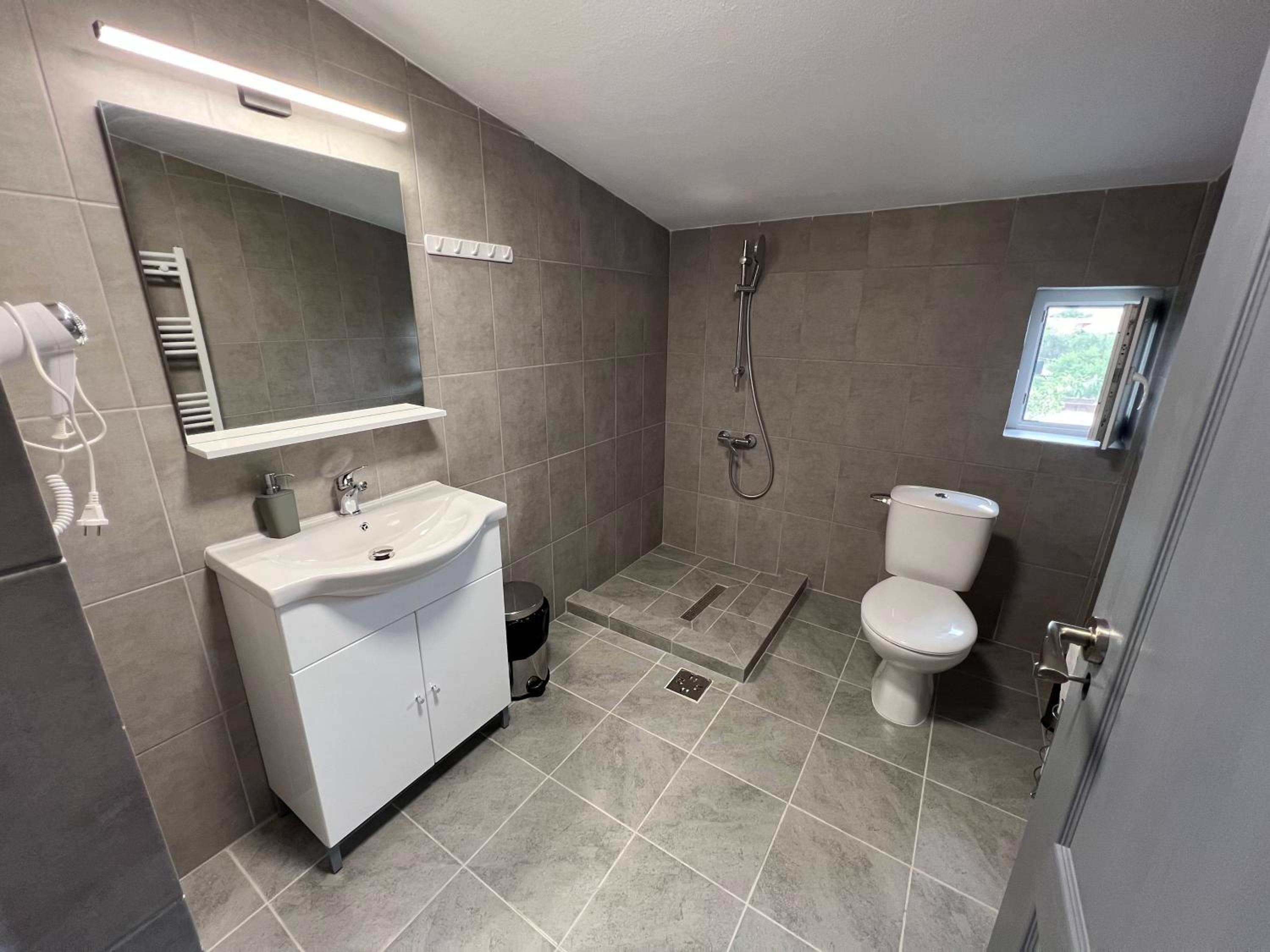 Triple Room with Balcony photo 3