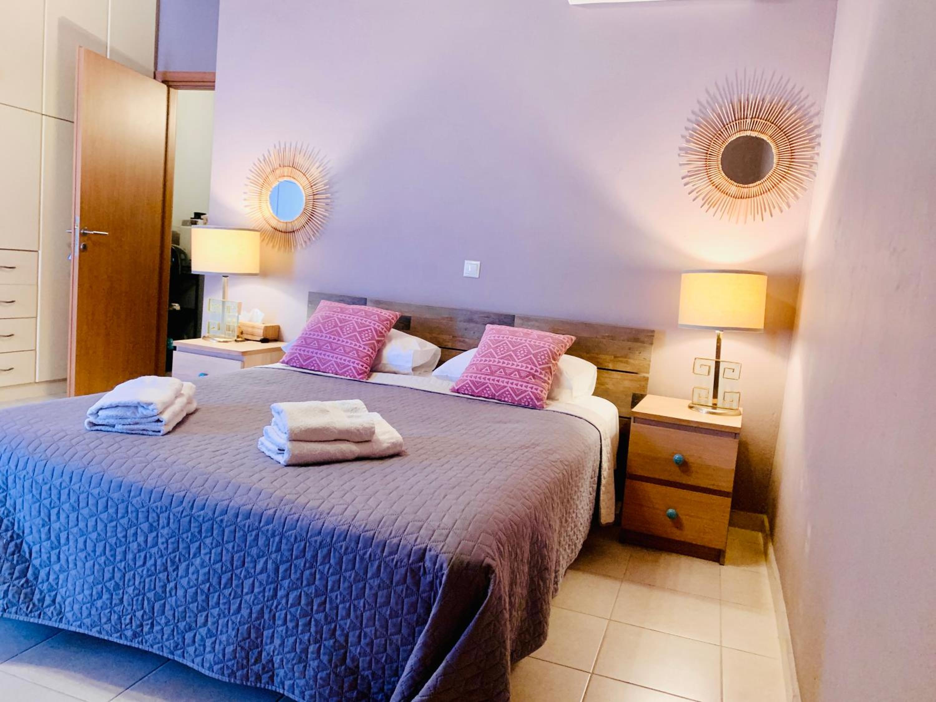 Deluxe Junior Suite - Photo 14