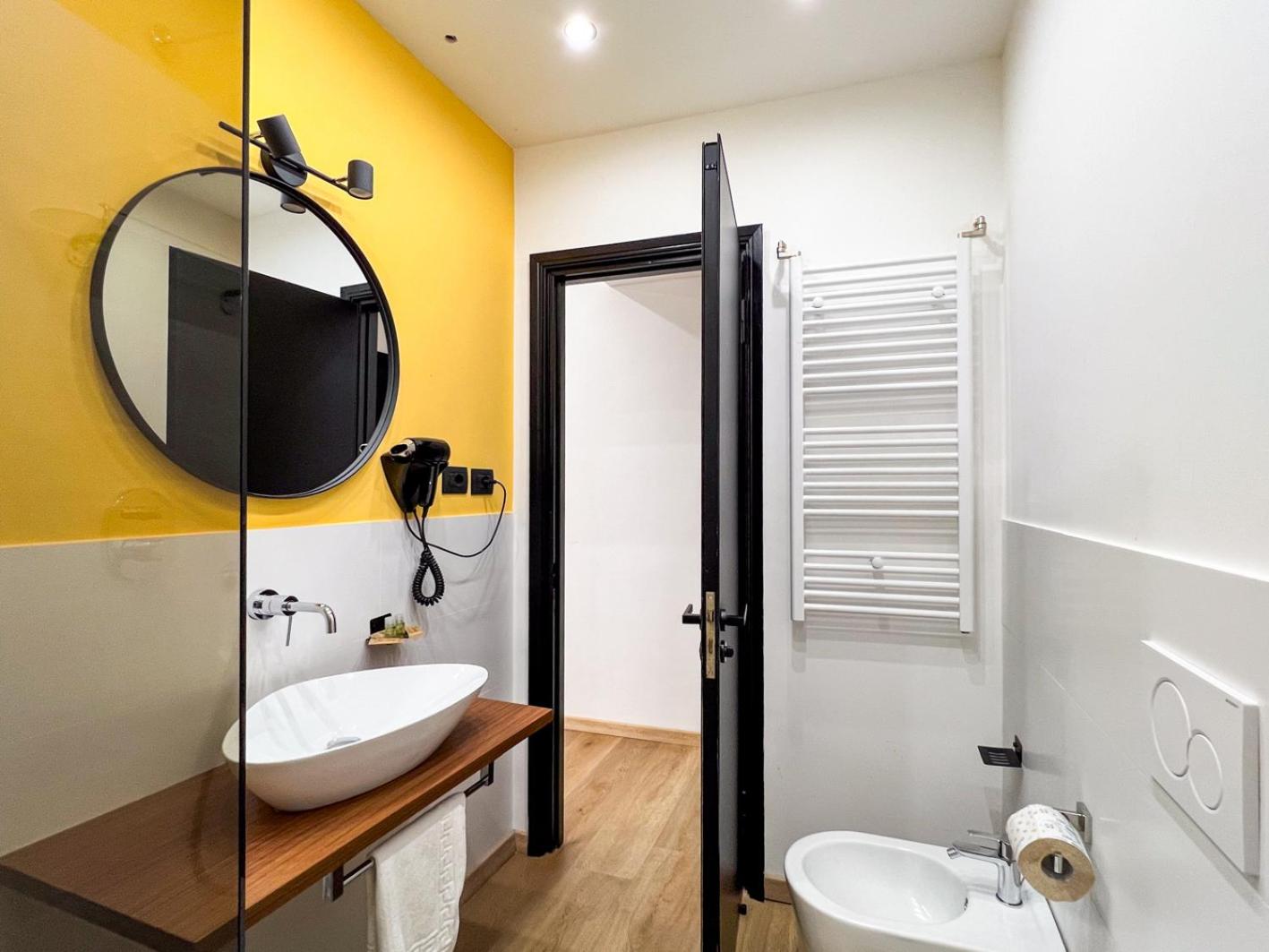 Double or Twin Room - Photo 2