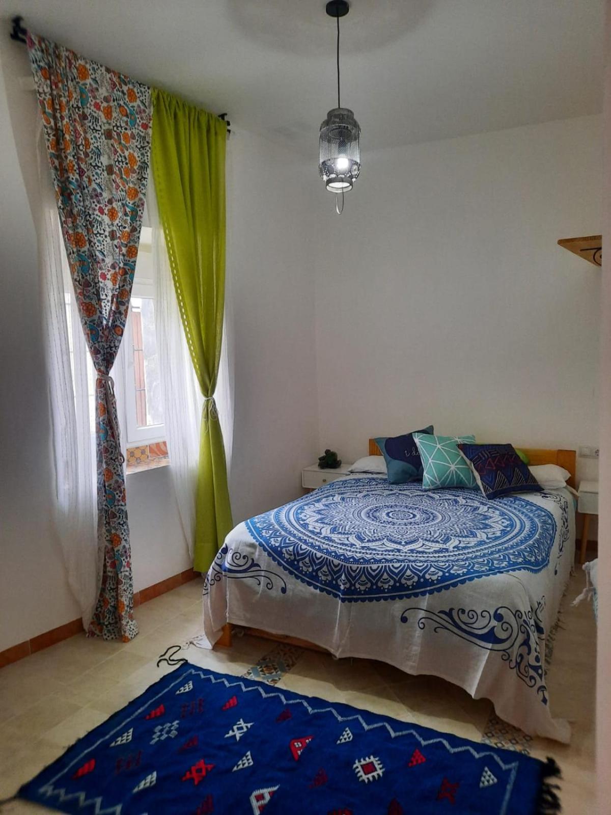 Four-Bedroom House photo 2