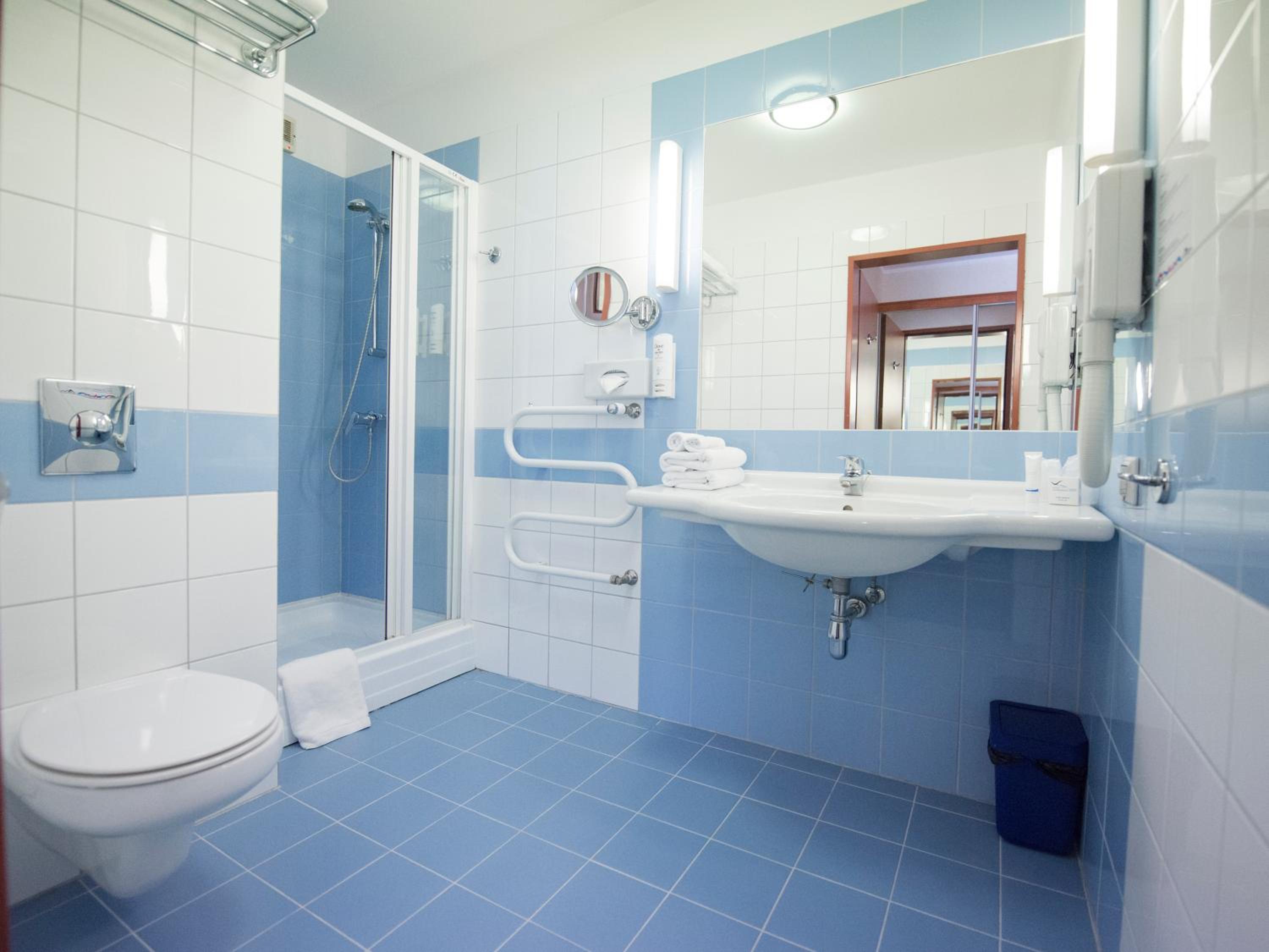 Business Double Room - Photo 10