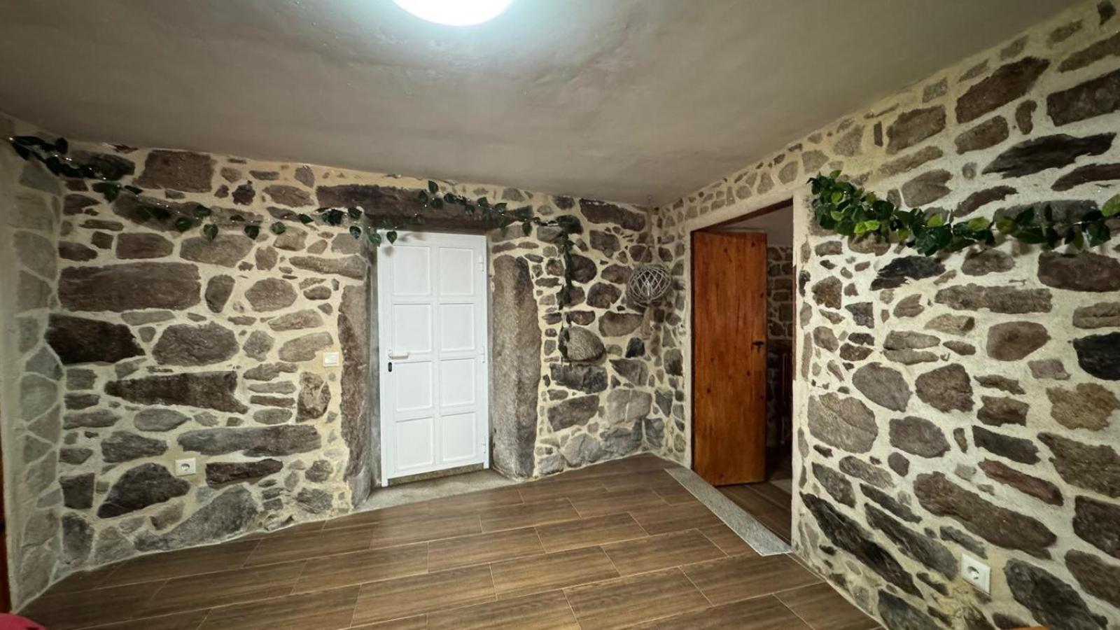Casa de cuatro habitaciones