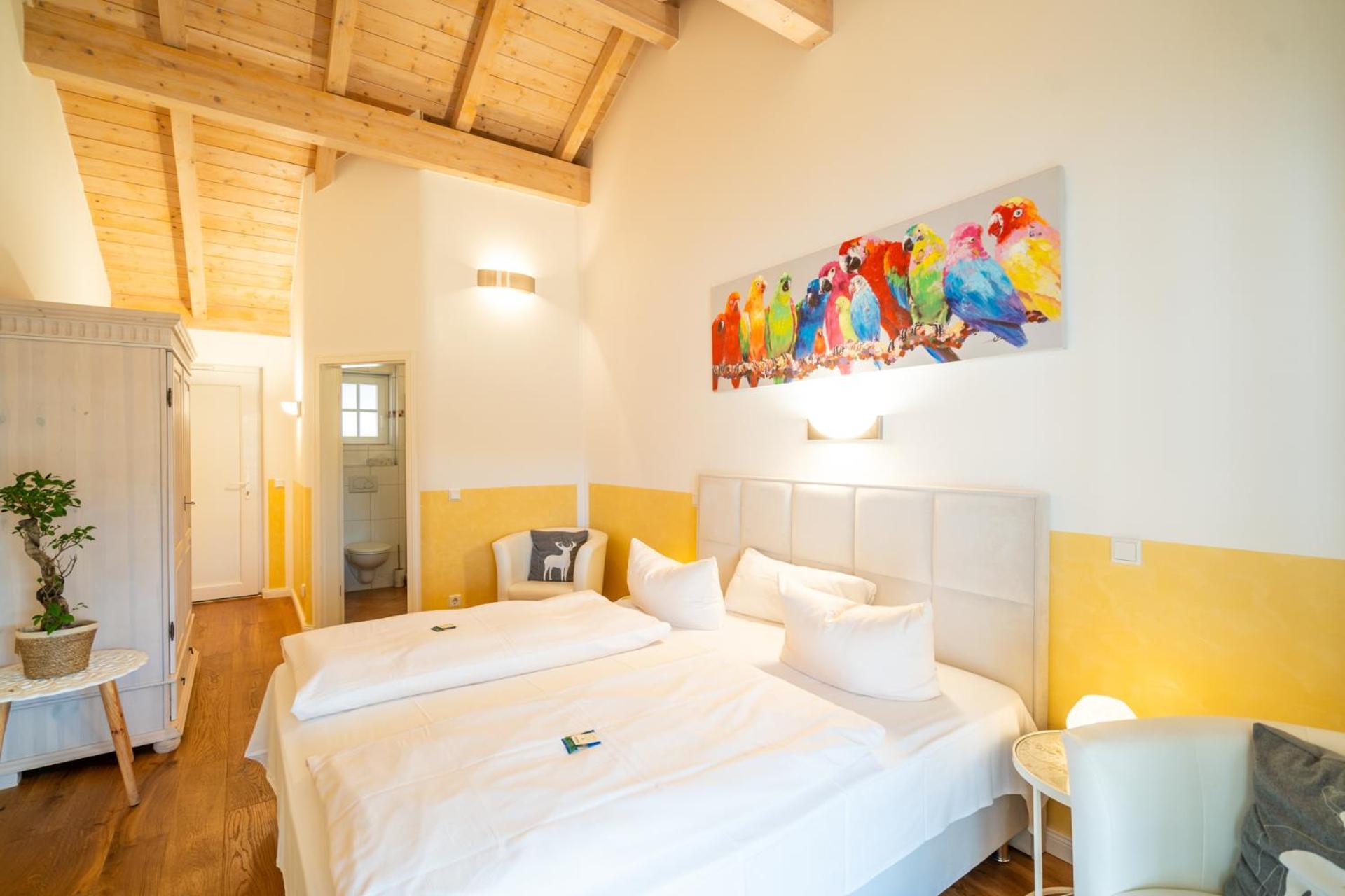 Double Room - Photo 10