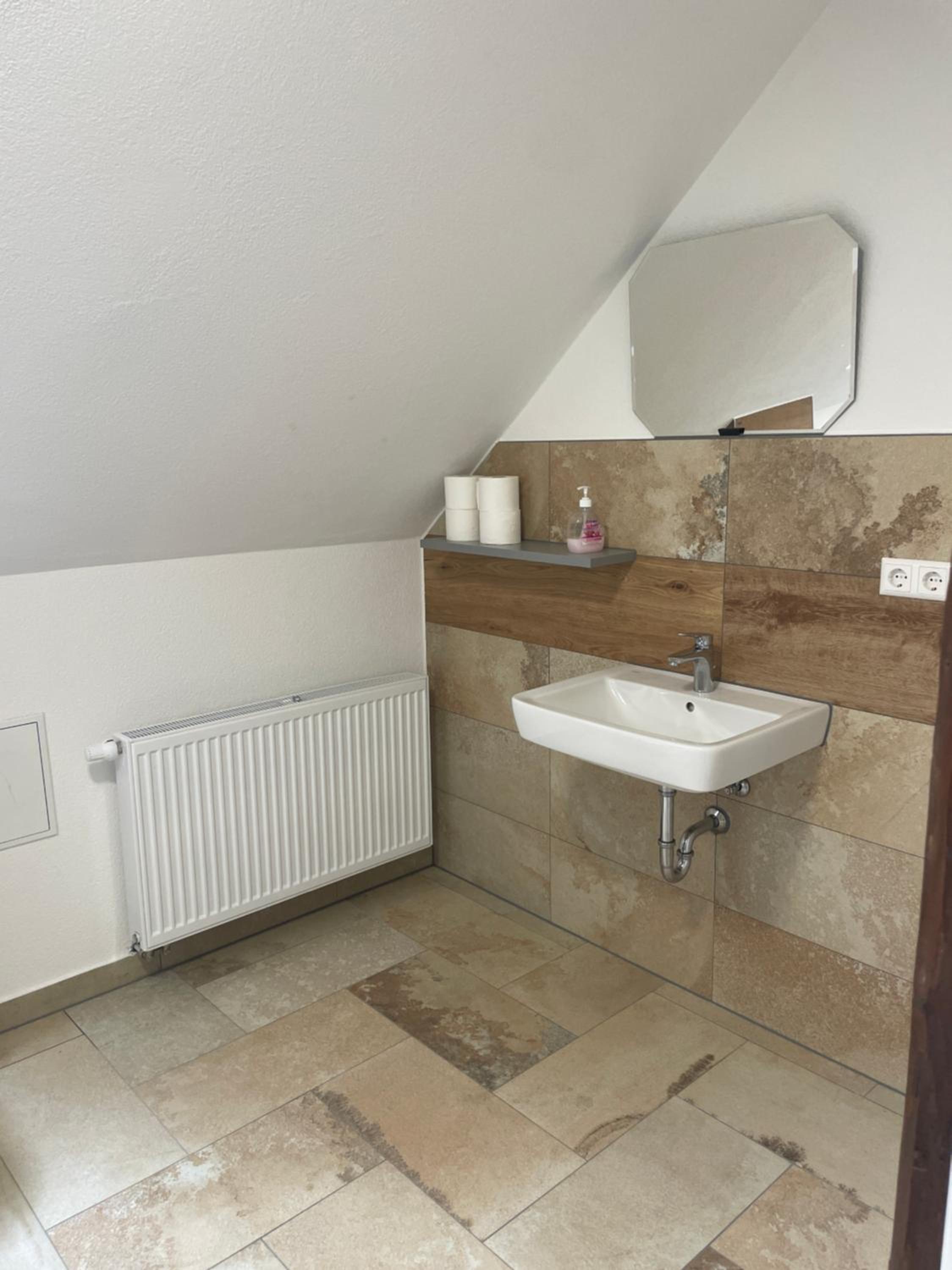 Apartment - Split Level photo 3