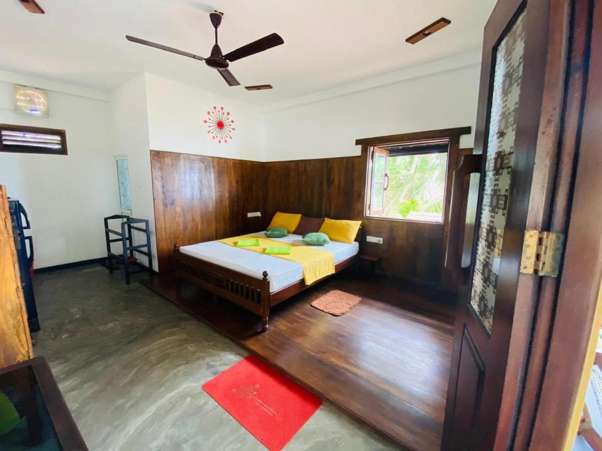 Deluxe Double Room with Sea View photo 3