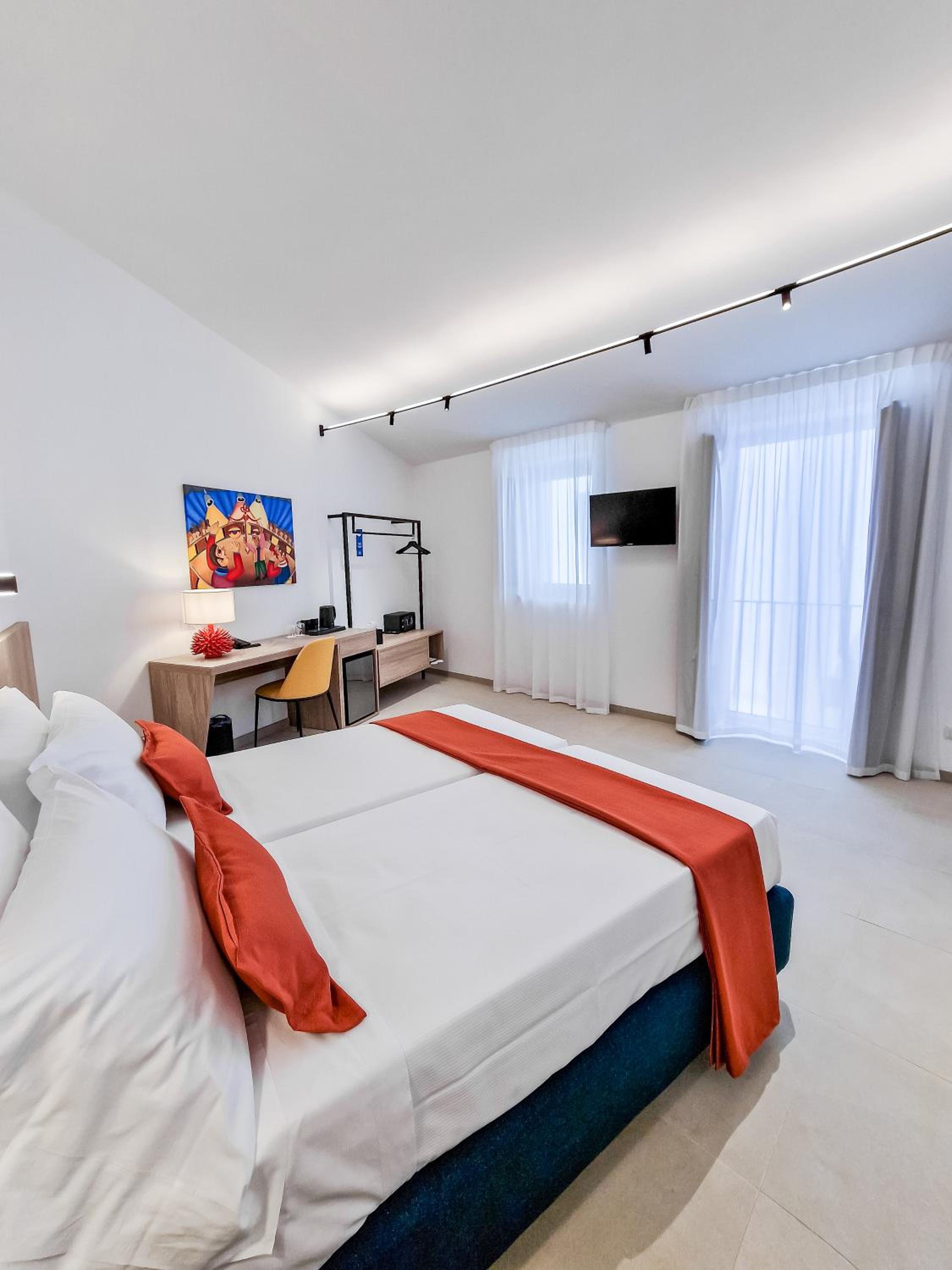 Double or Twin Room photo 3