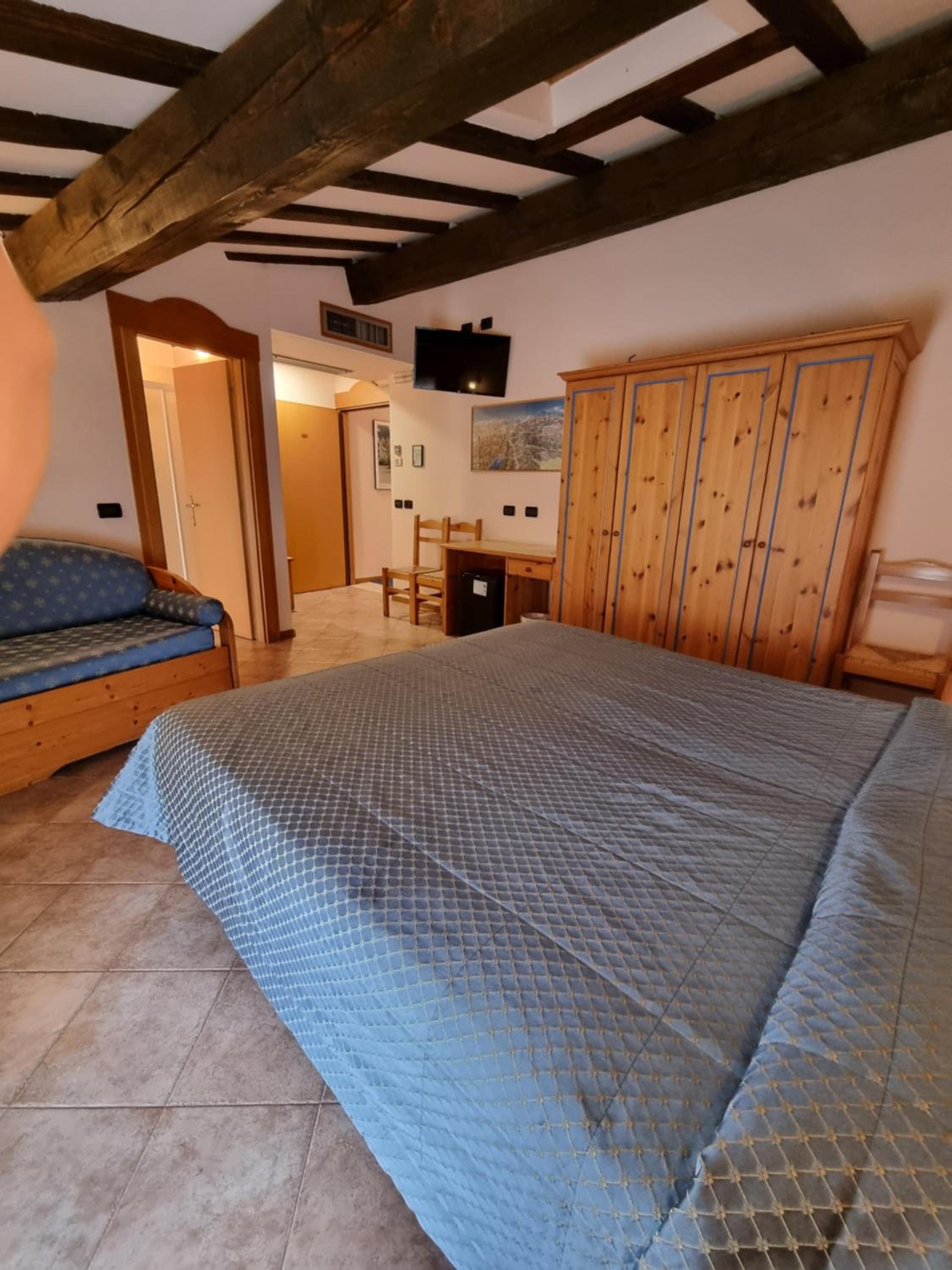 Superior Double or Twin Room - Photo 6