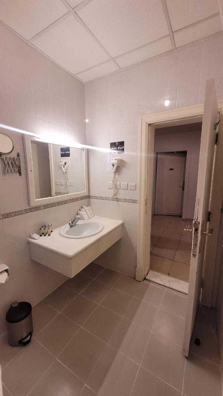 Suite with 4 Beds photo 2