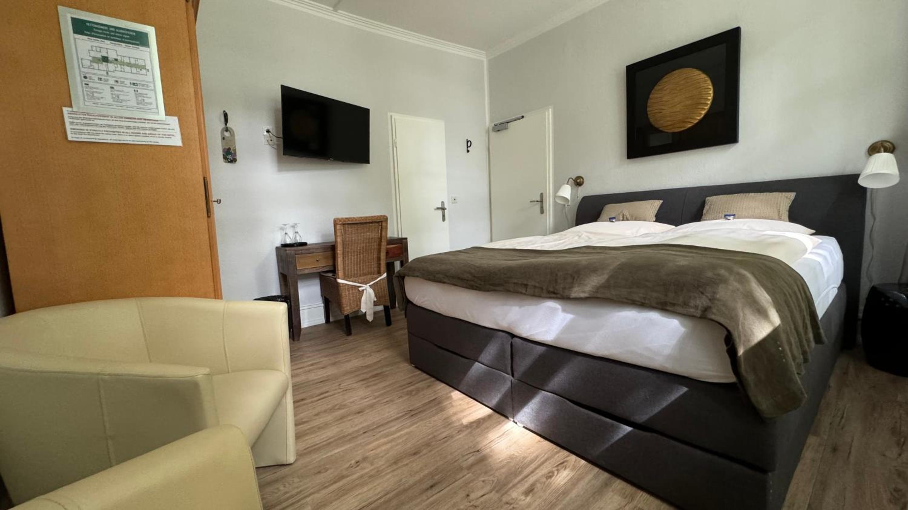 Double Room with Balcony photo 3