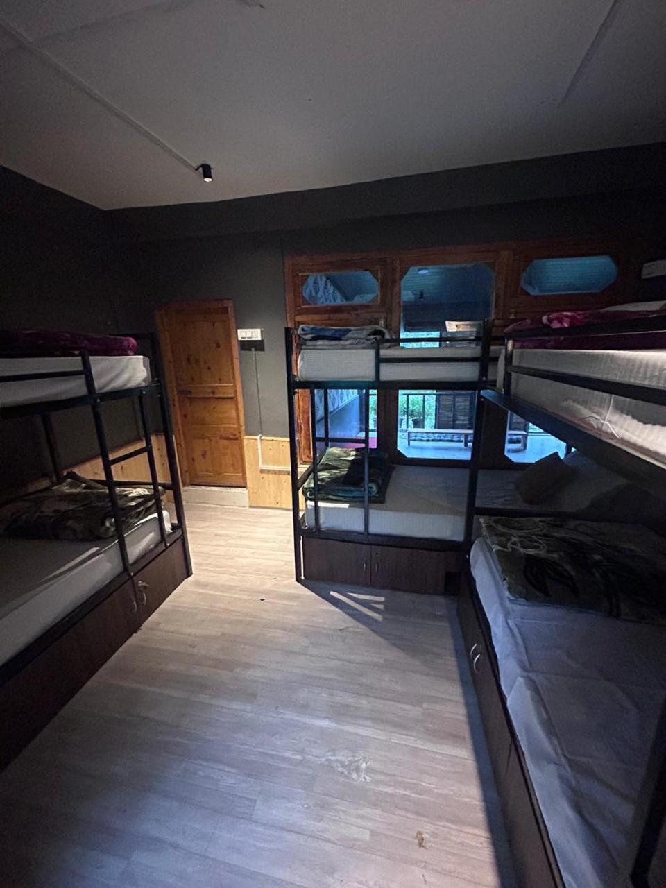 Bunk Bed in Mixed Dormitory Room photo 2