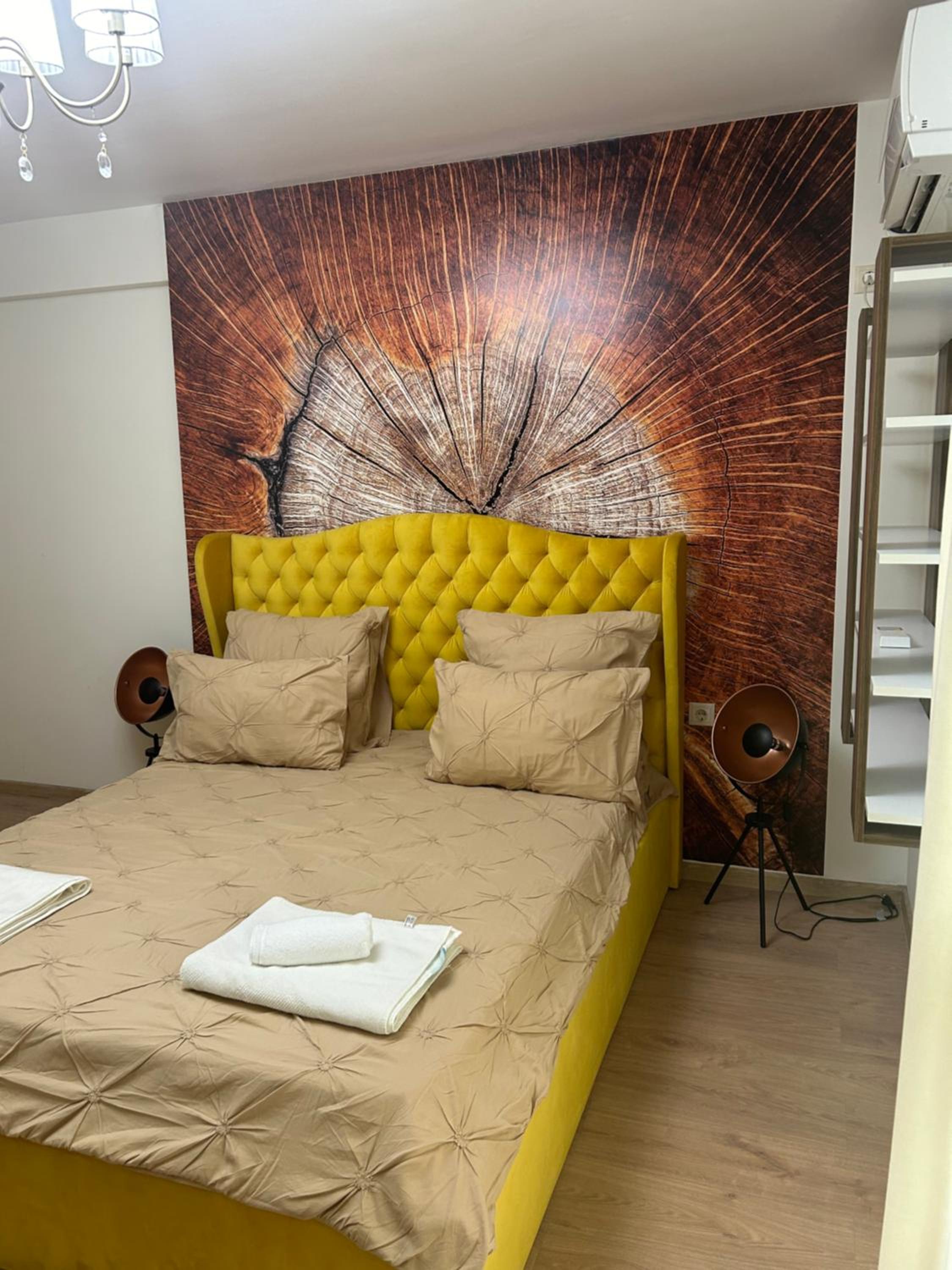 One-Bedroom Apartment - Photo 75