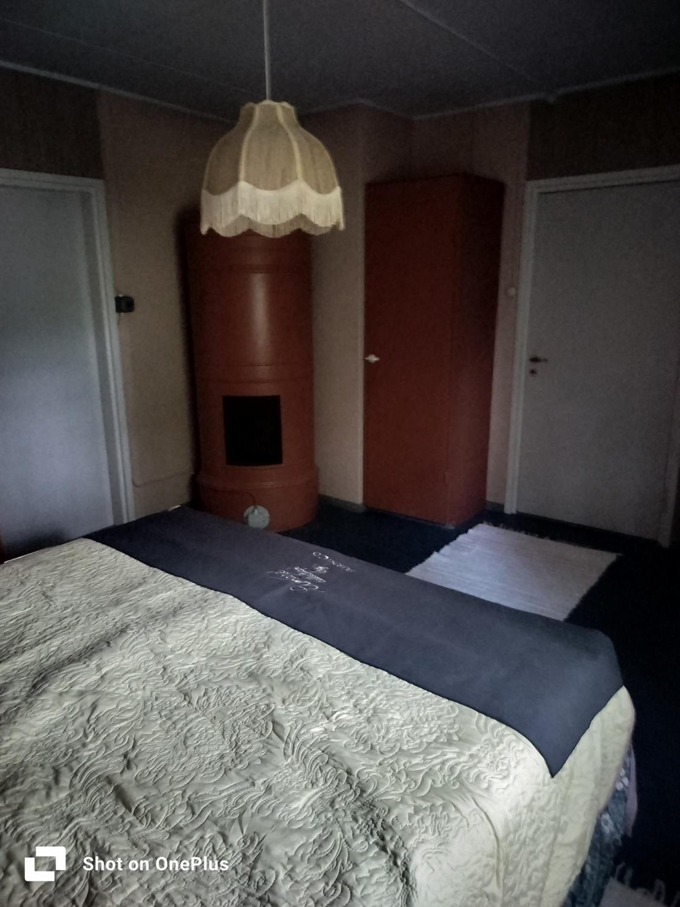 One-Bedroom House photo 1