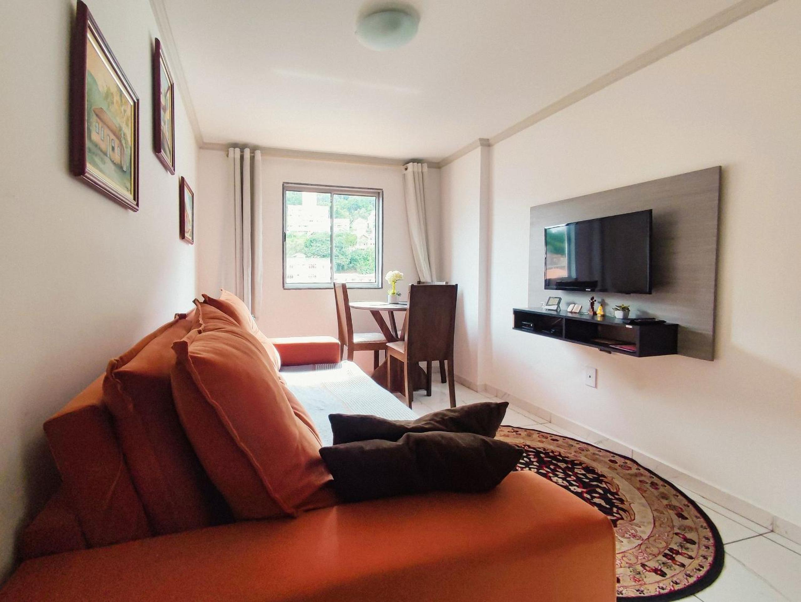 Apartment photo 3