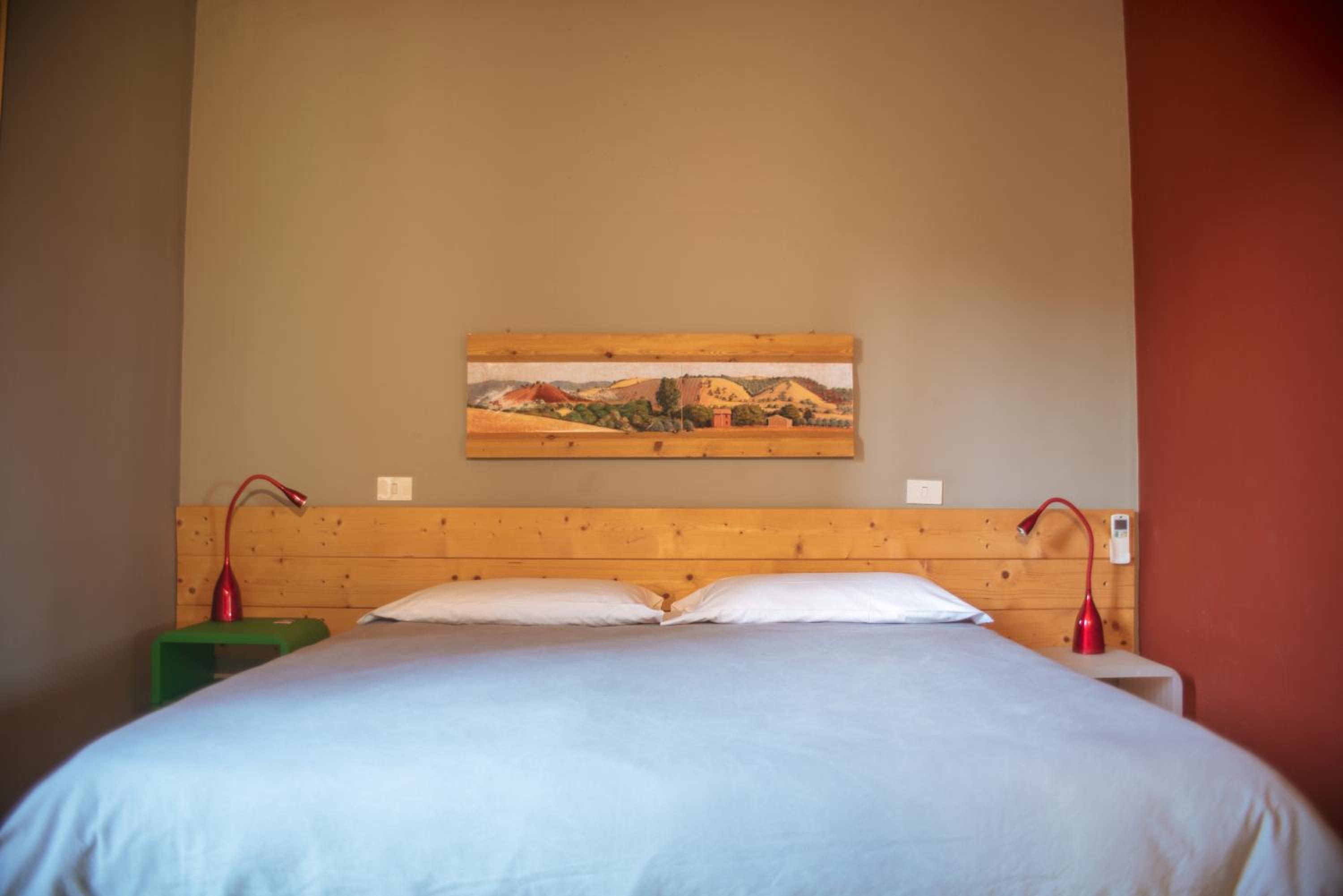 Standard Double Room photo 2