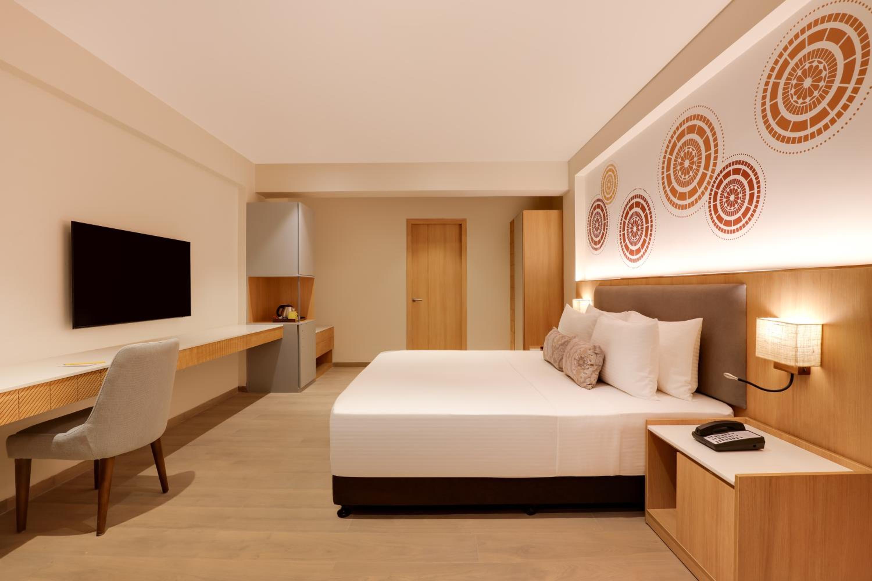 Superior King Room