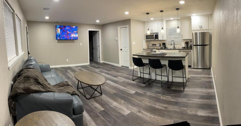 Deluxe Apartment photo 3