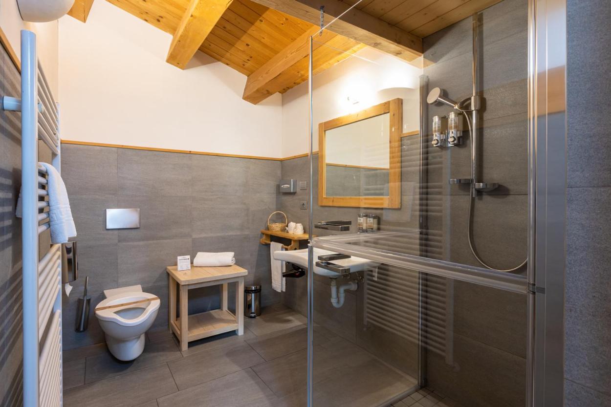 Double Room - Disability Access - Photo 4