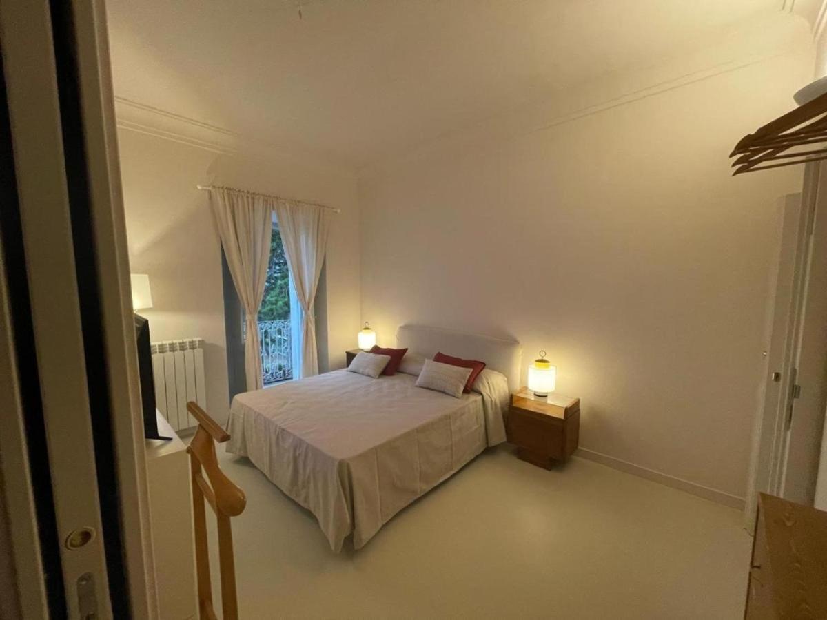 Large Double Room photo 1