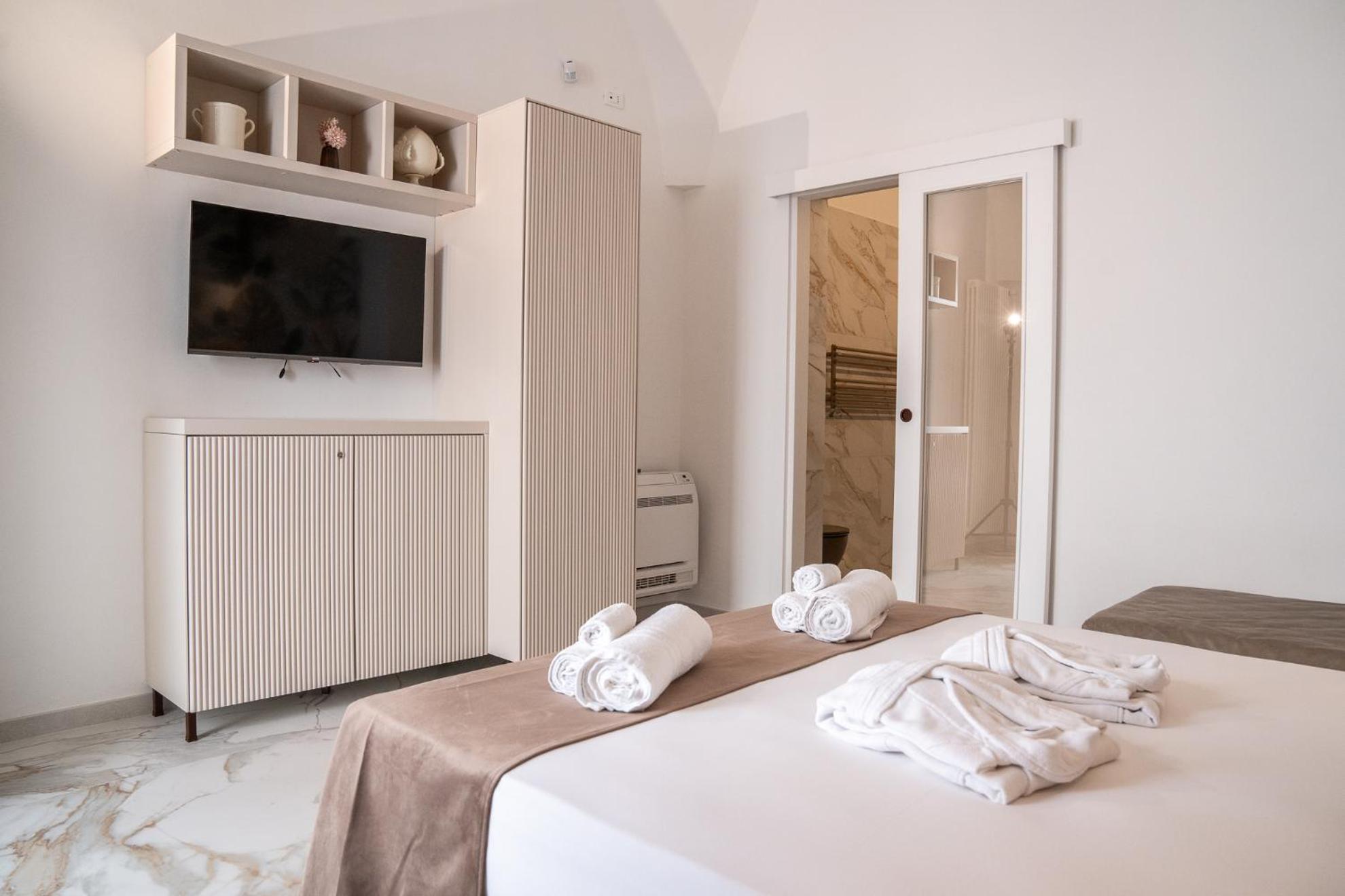 Deluxe Triple Room - Separate Building - Photo 3