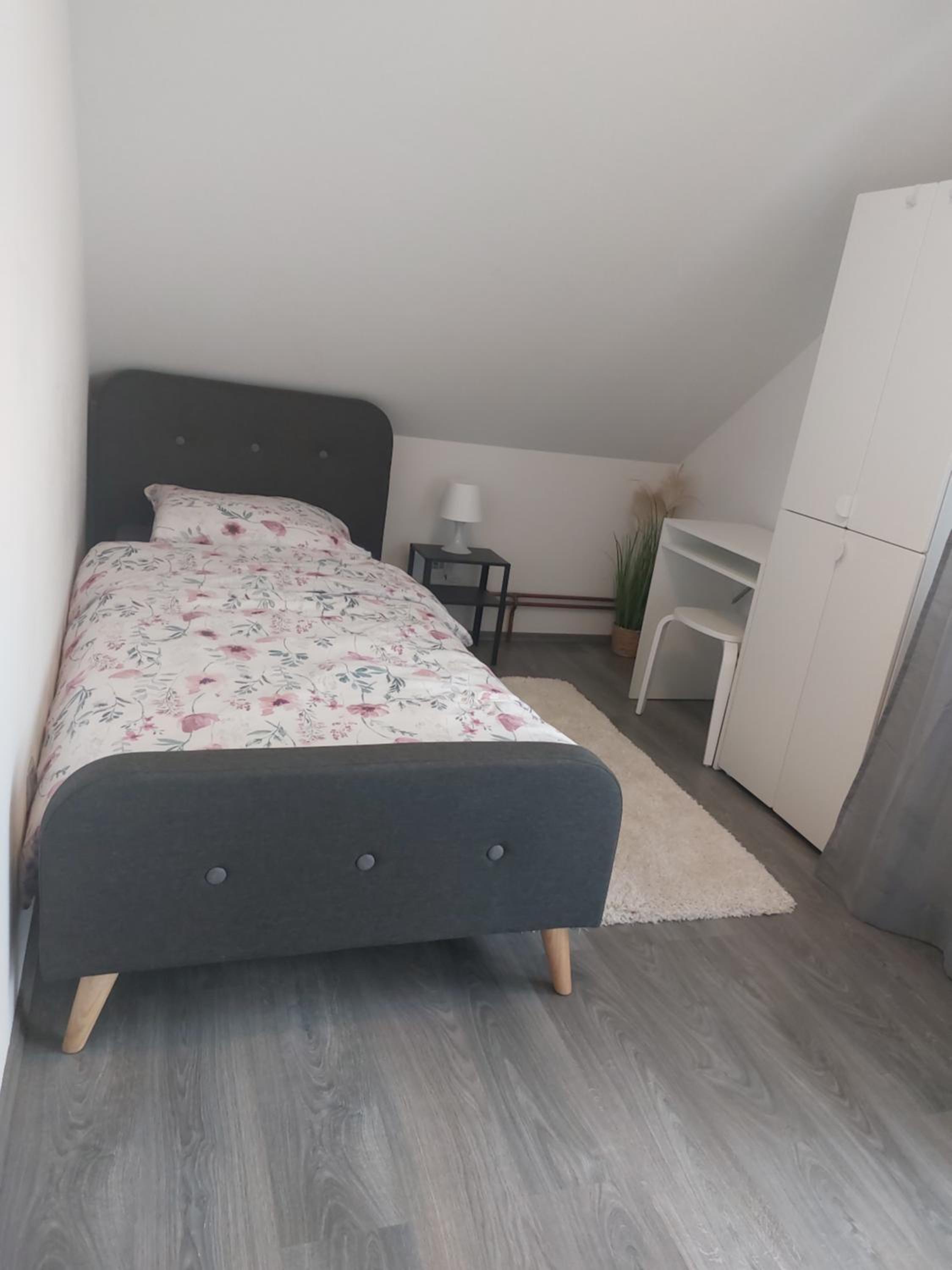 Three-Bedroom Apartment photo 2