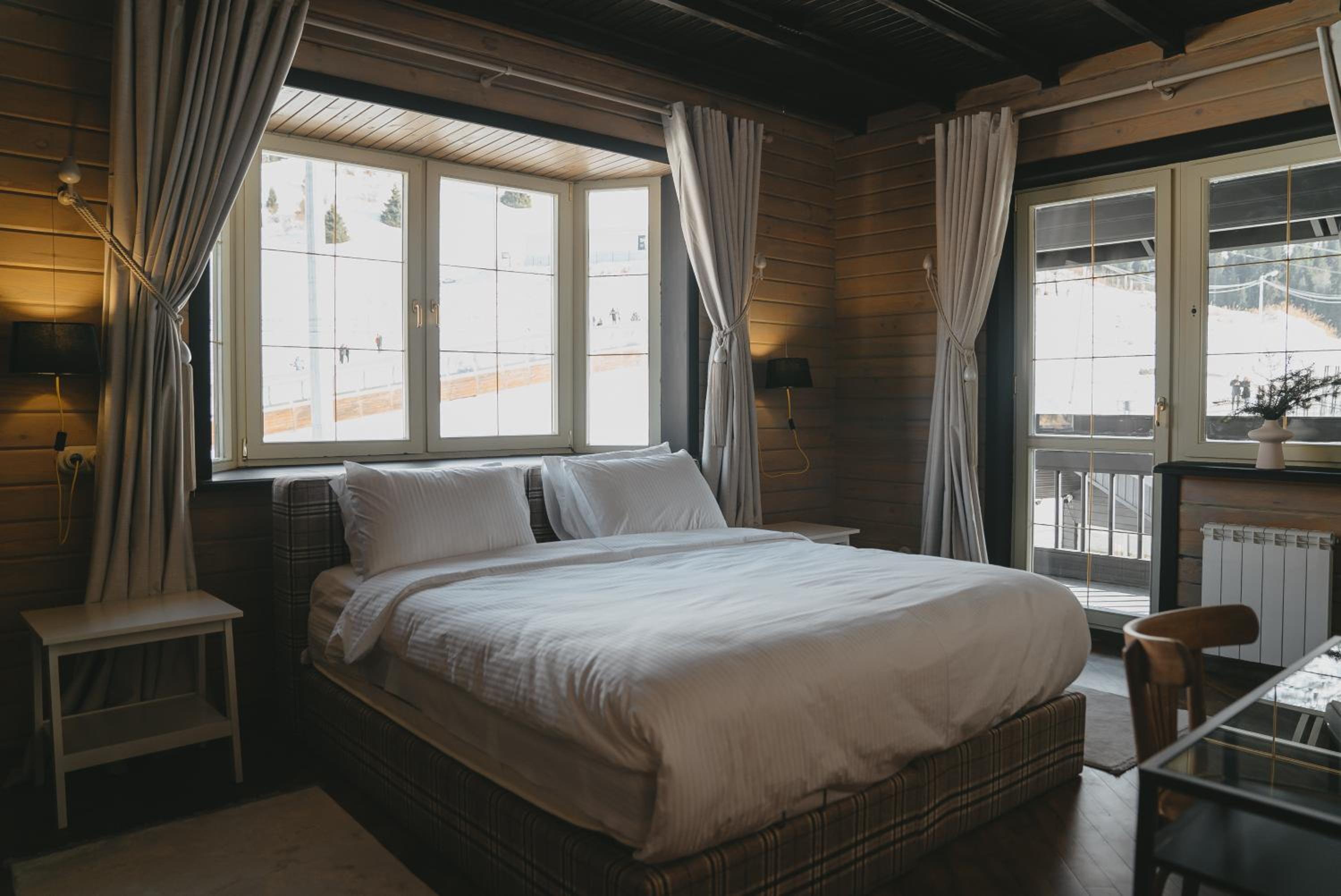Three-Bedroom Villa photo 3