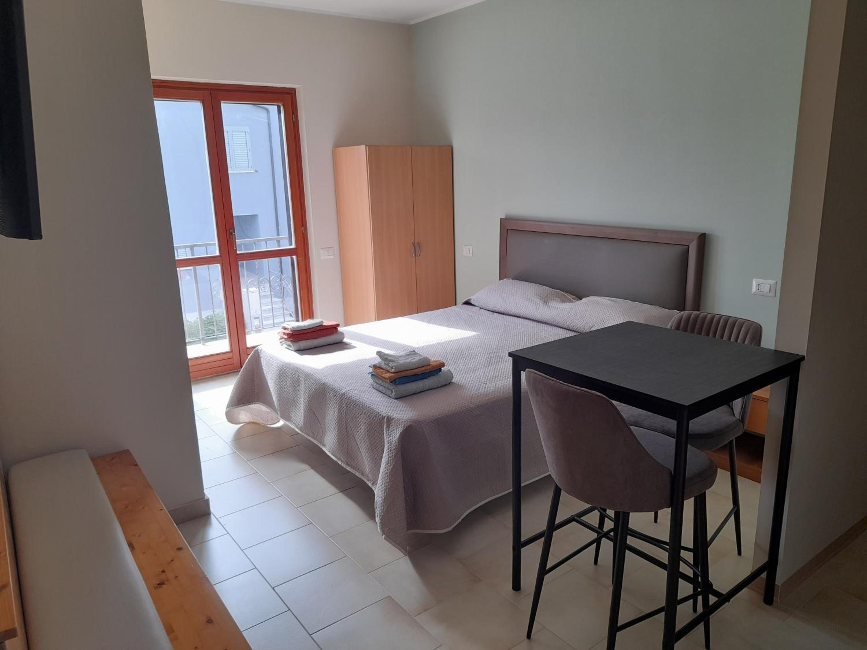 Apartment photo 1