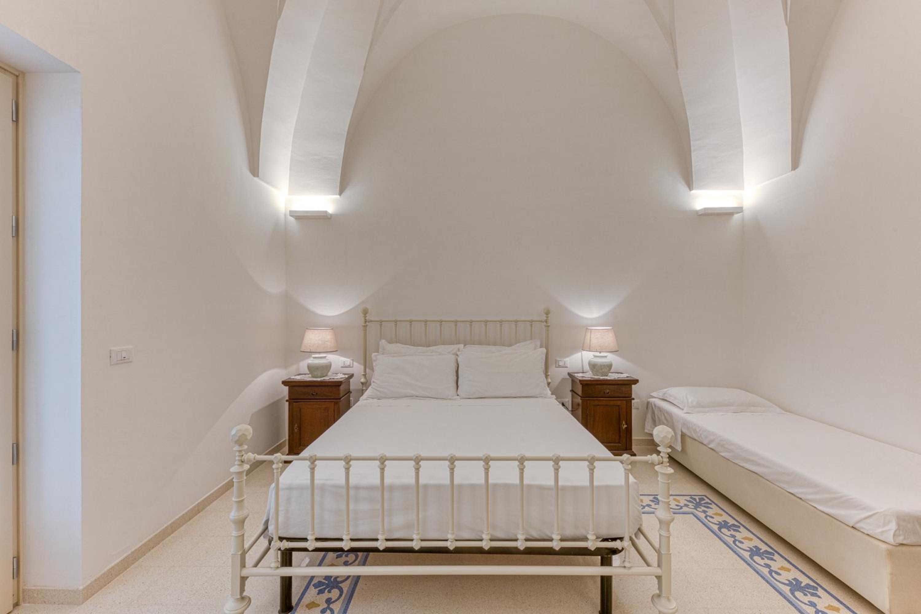 Triple Room with Terrace photo 1