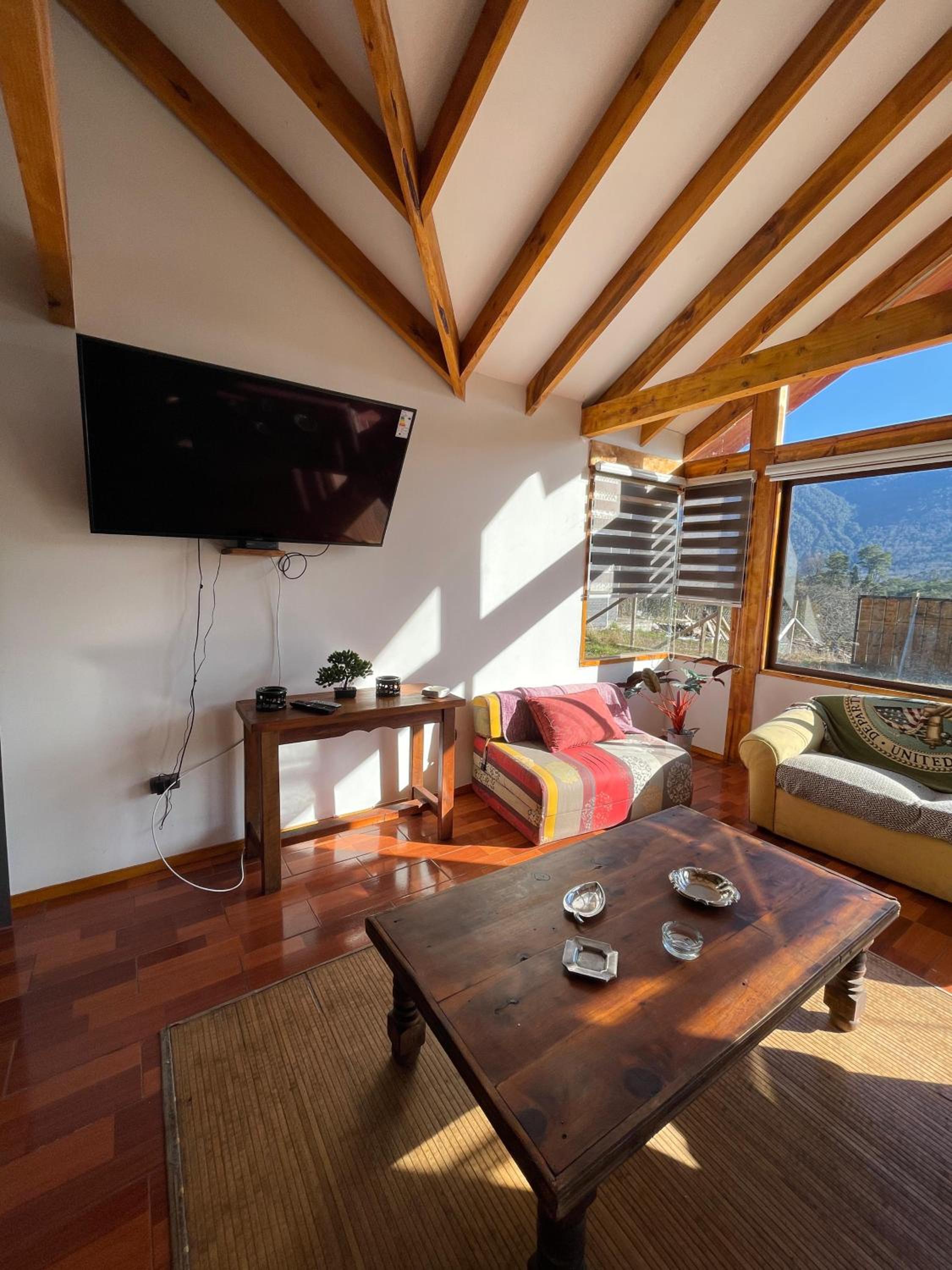 Three-Bedroom House photo 2