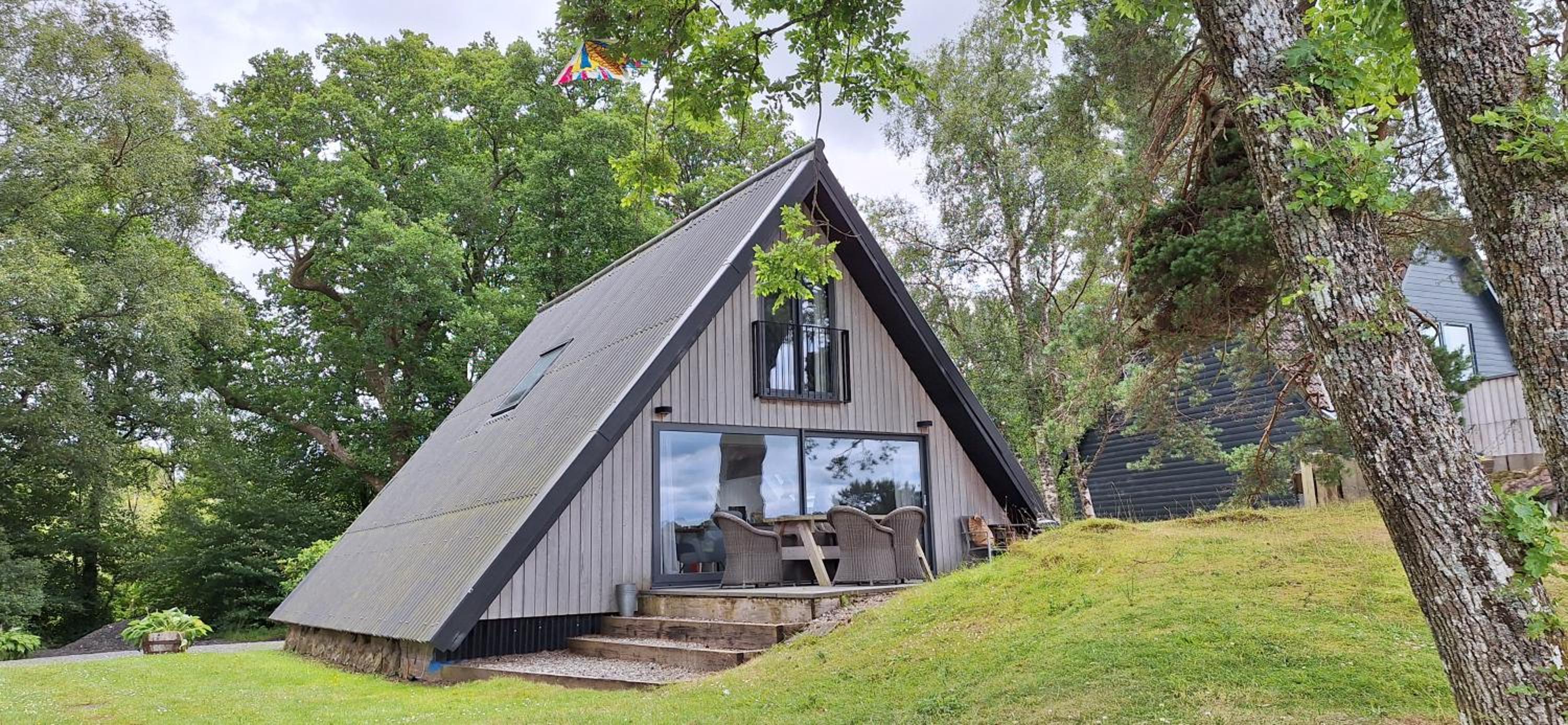 Osprey - 3 Bedroom Luxury Waterfront Chalet