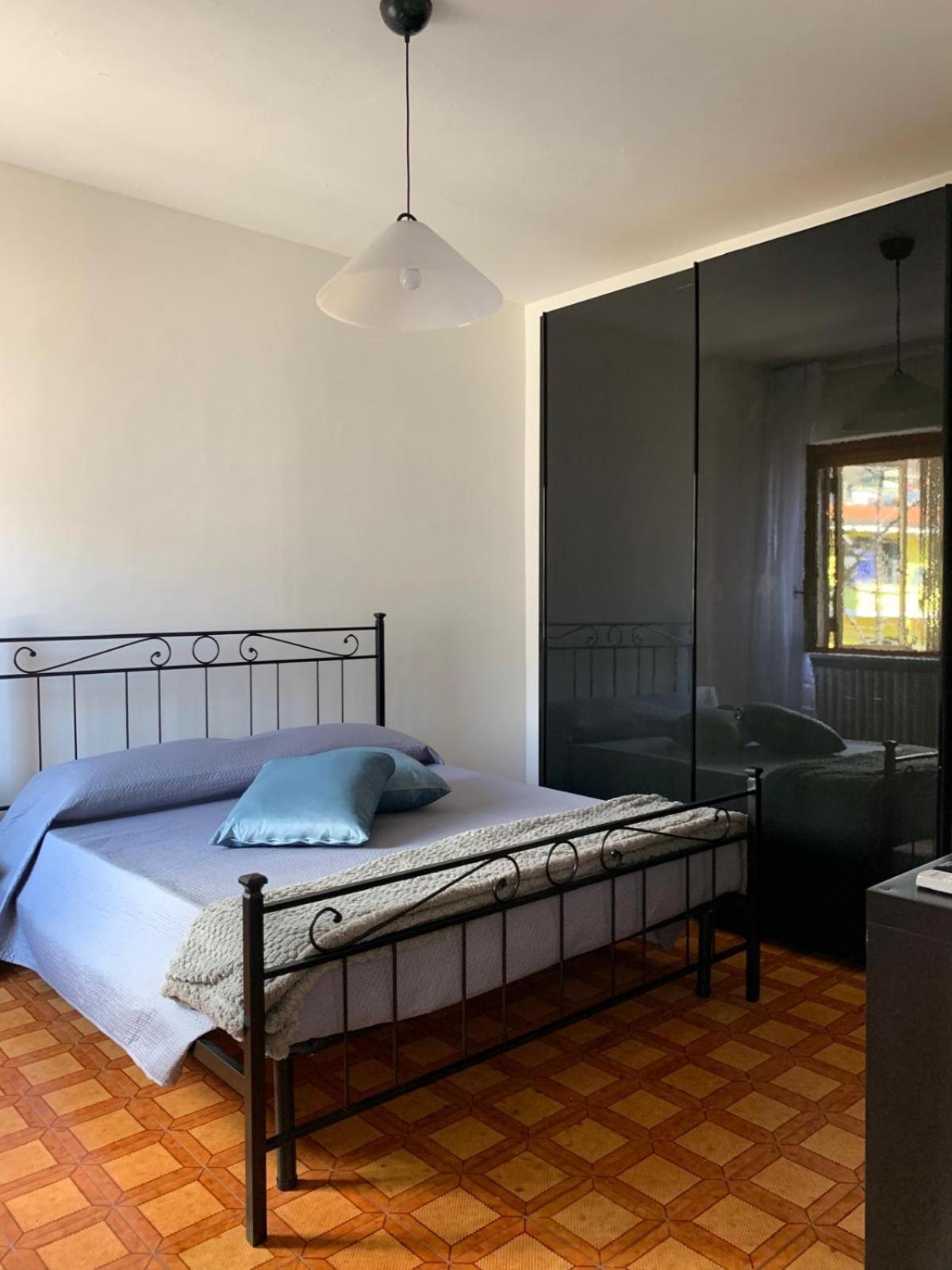 Large Double Room photo 3