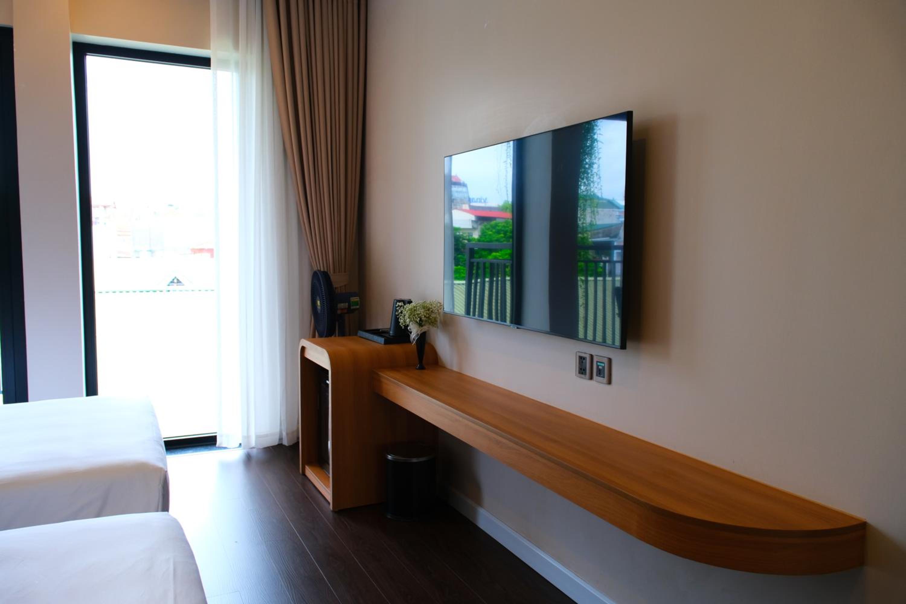 Standard Twin Room - Photo 1