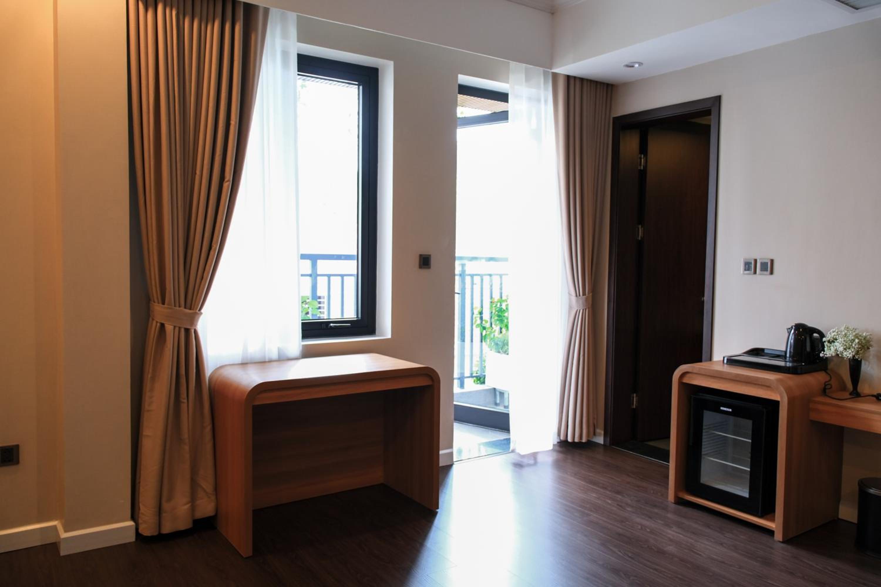 Triple Room with Garden View - Photo 1