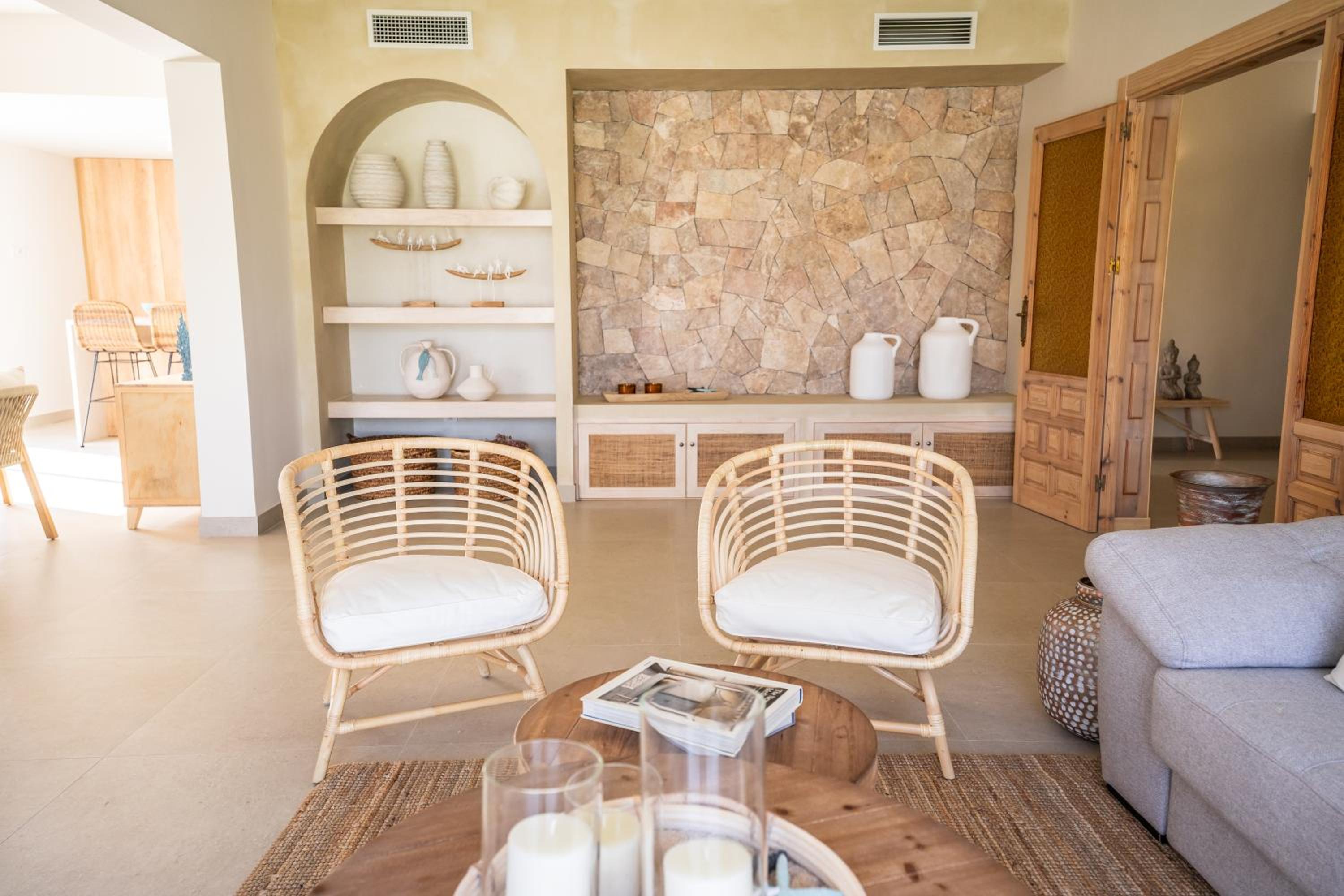 Four-Bedroom Vacation Home photo 2