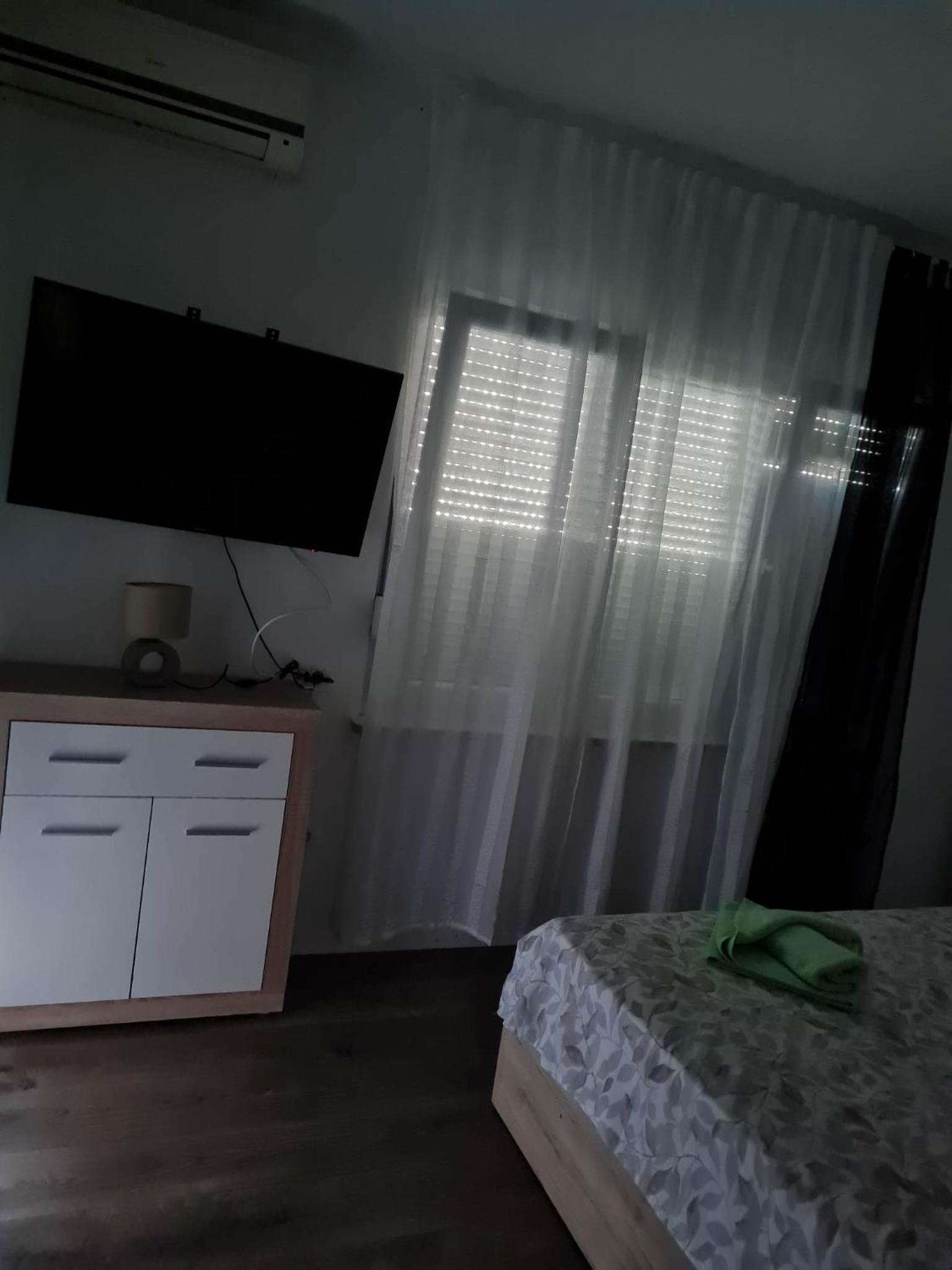 Three-Bedroom Apartment photo 1