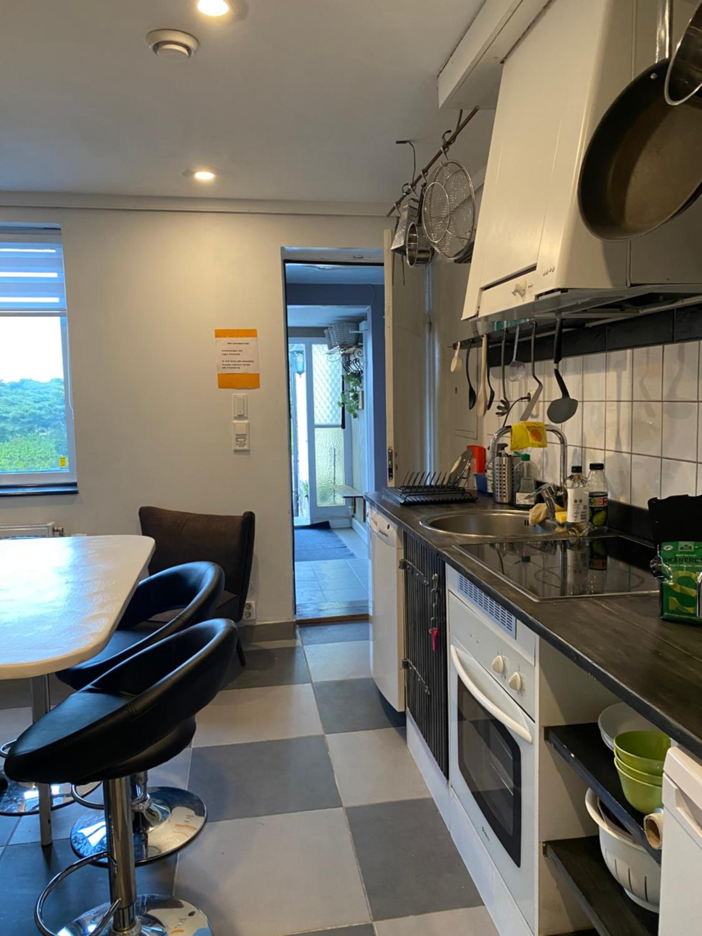 Apartment photo 3