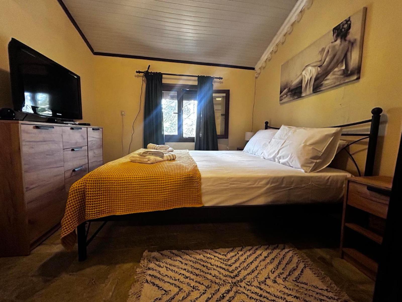 Two-Bedroom House photo 1