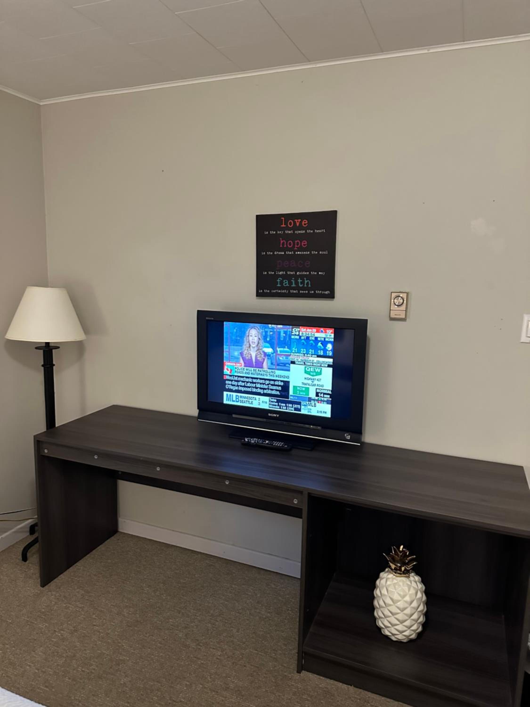 Three-Bedroom Suite photo 1