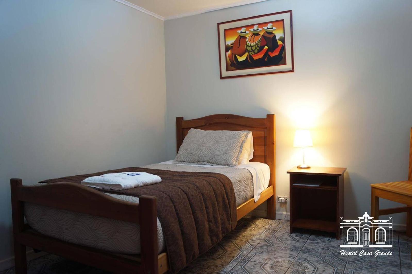 Single Room With Private Bathroom photo 2