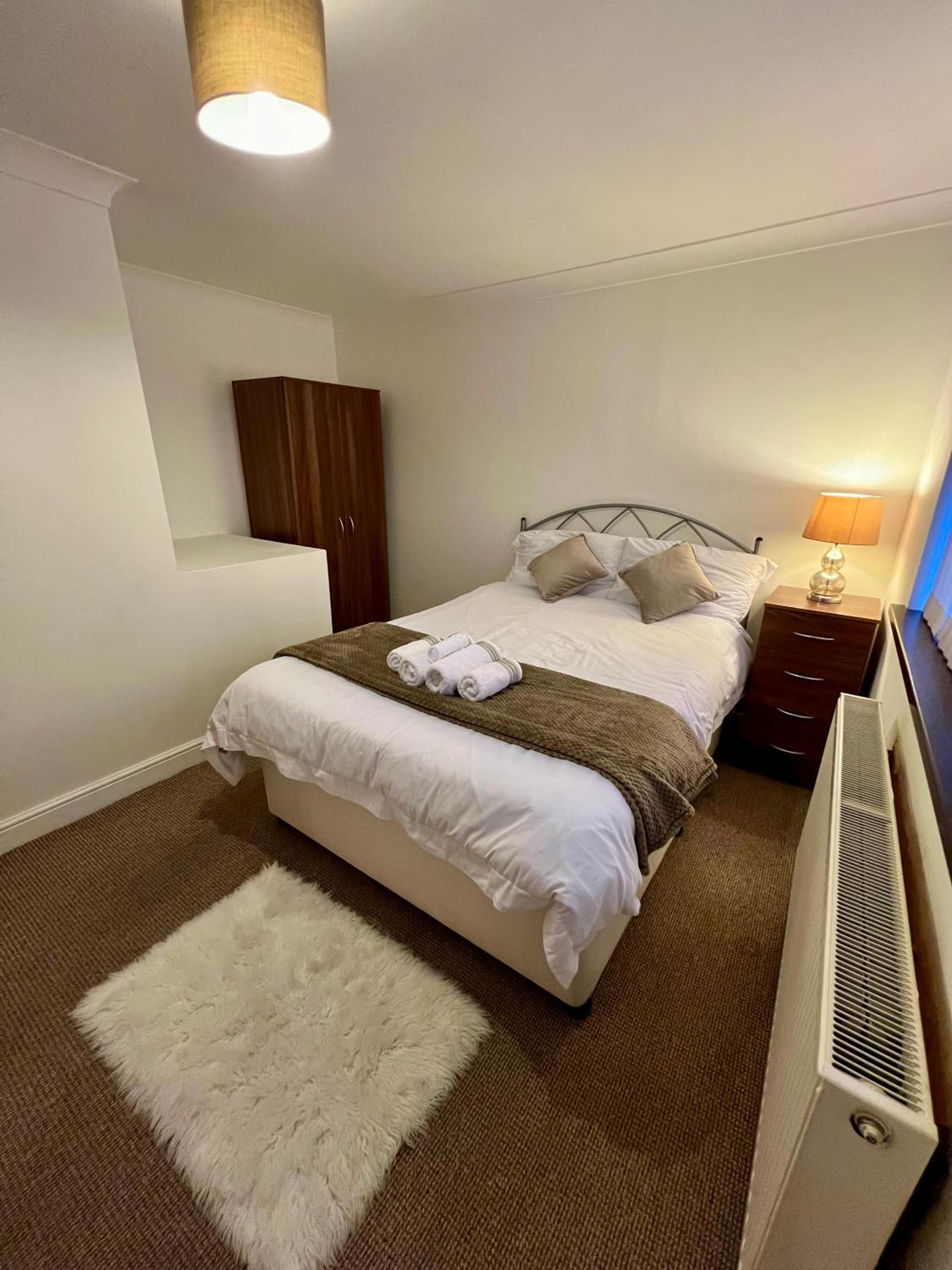 Double Room With Shared Bathroom photo 2
