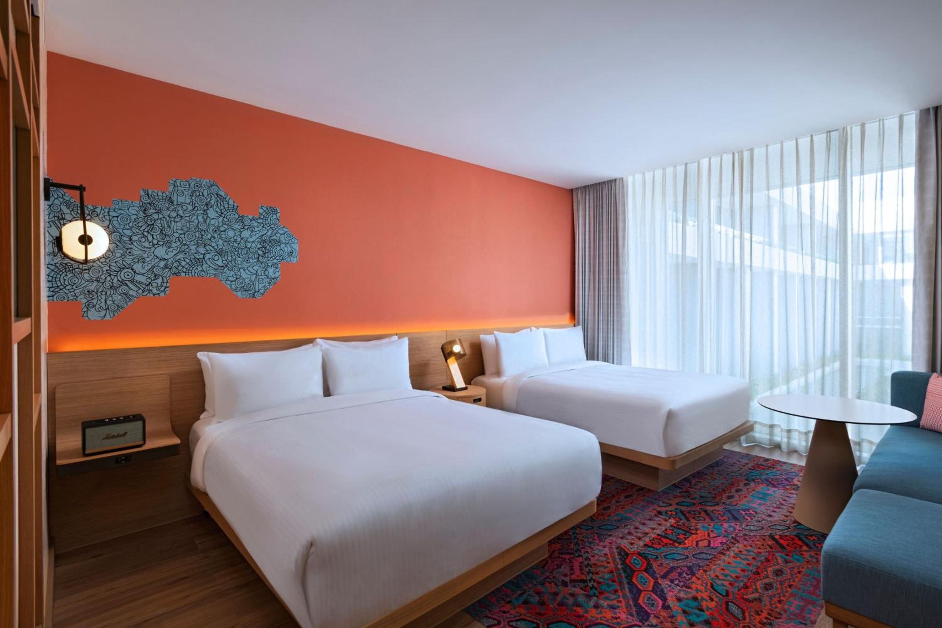 Aloft Guest room, 2 Queen - Photo 4