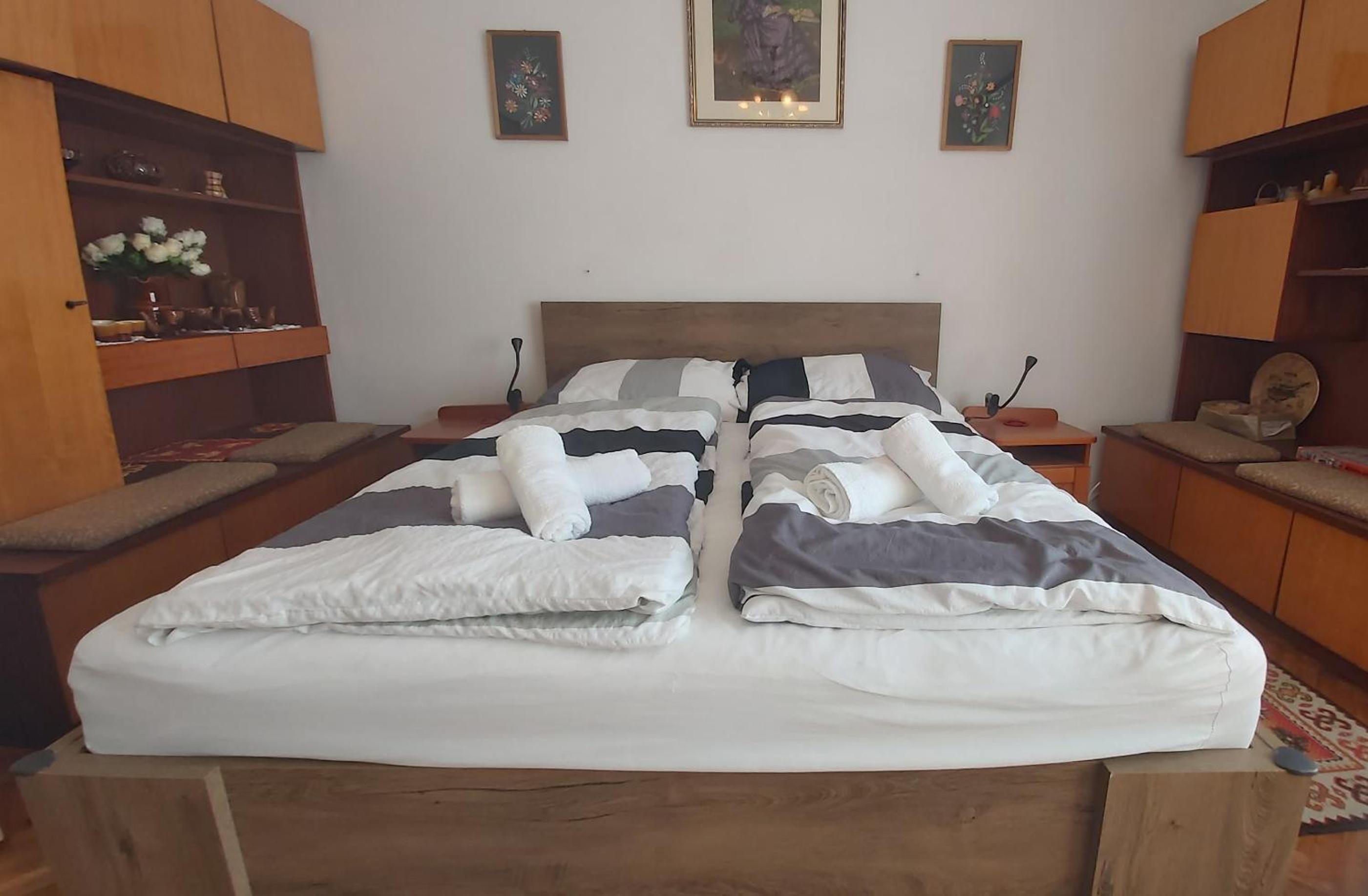 Two-Bedroom House photo 2