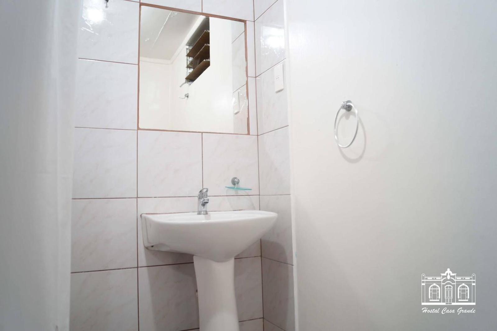 Single Room With Shared Bathroom photo 2