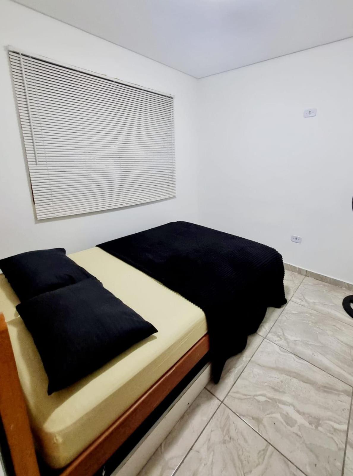 One-Bedroom House photo 2