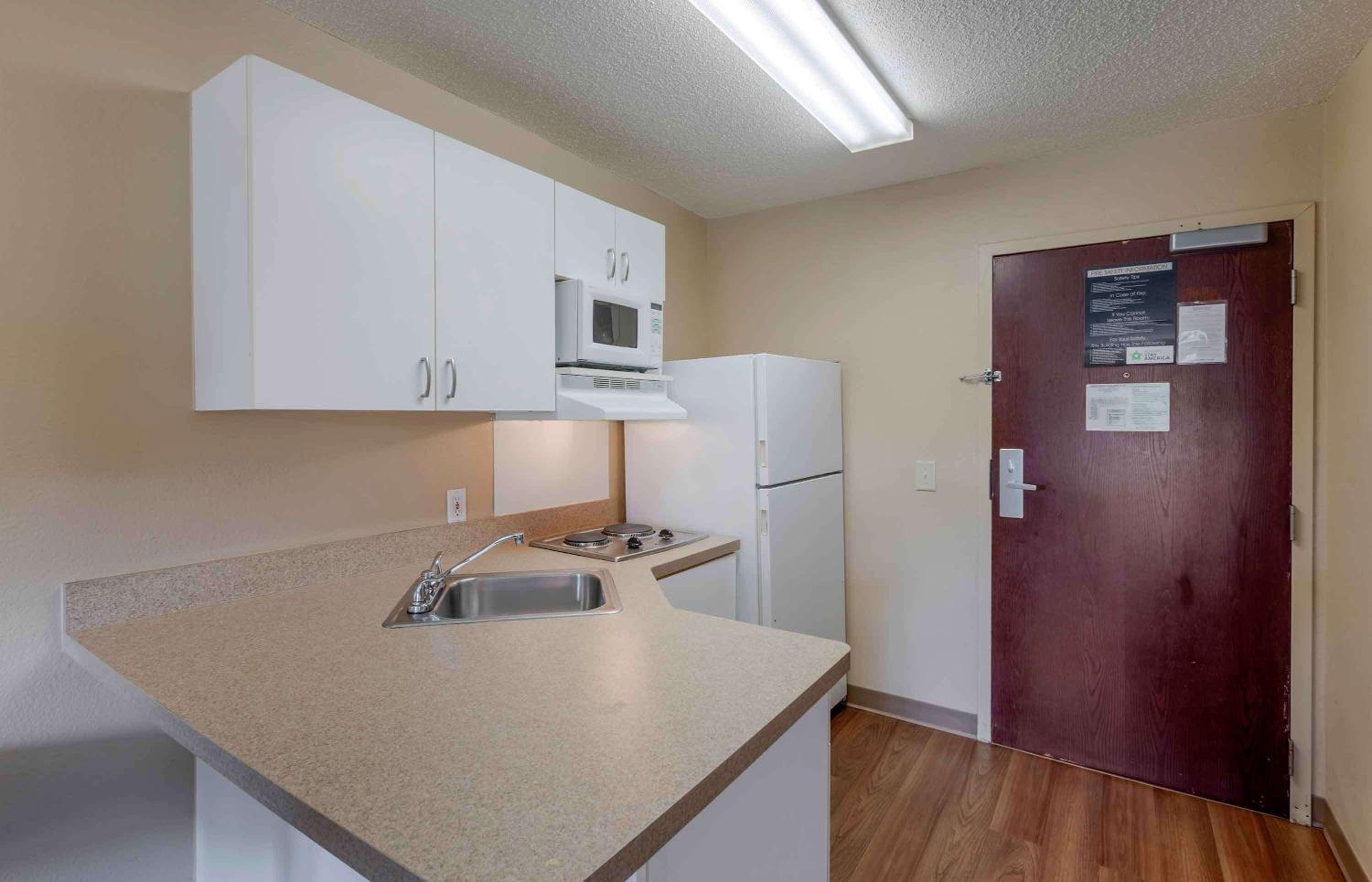 Studio with 2 Double Beds - Non-Smoking - Photo 10