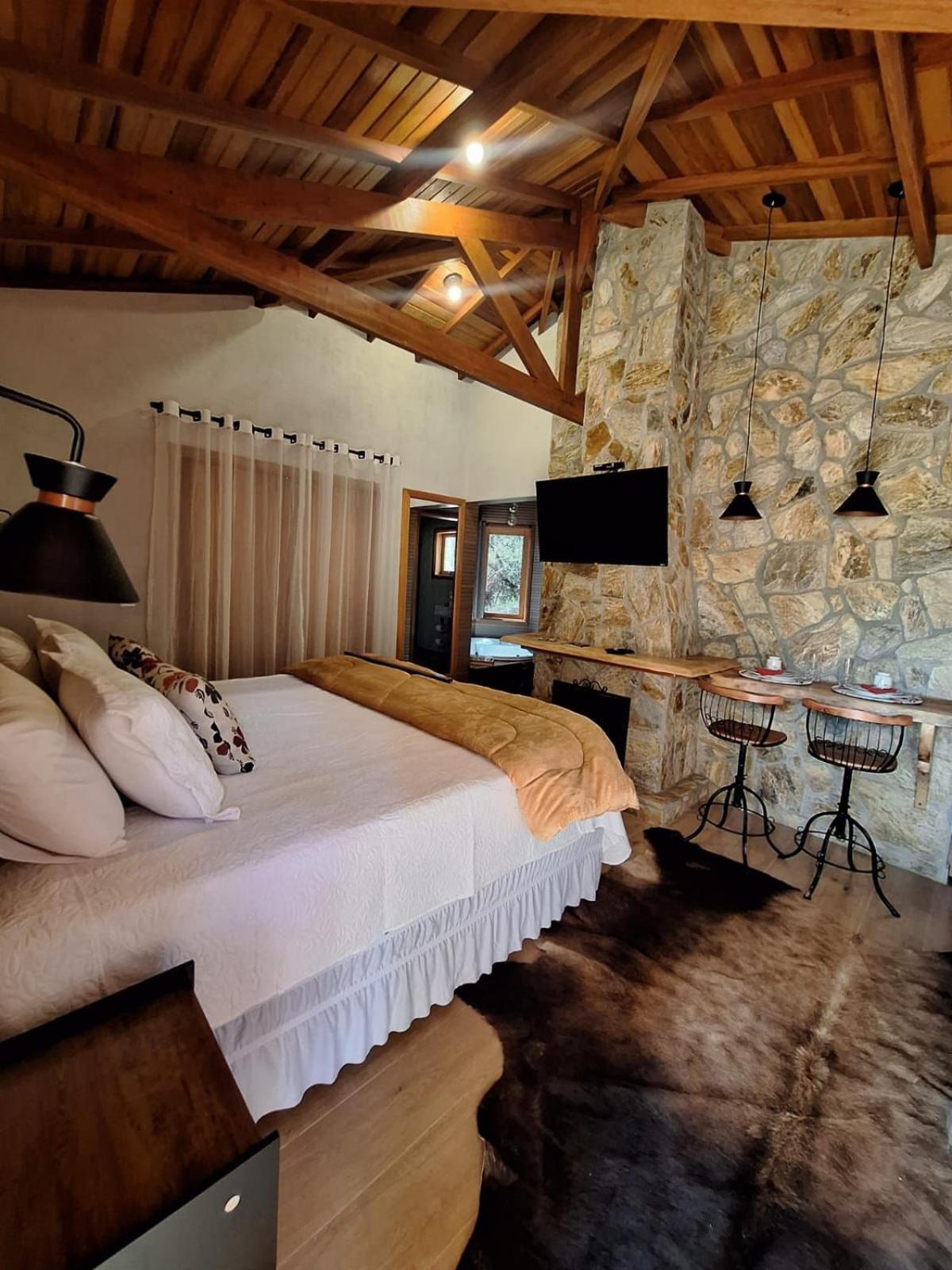 Superior Chalet - Photo 1
